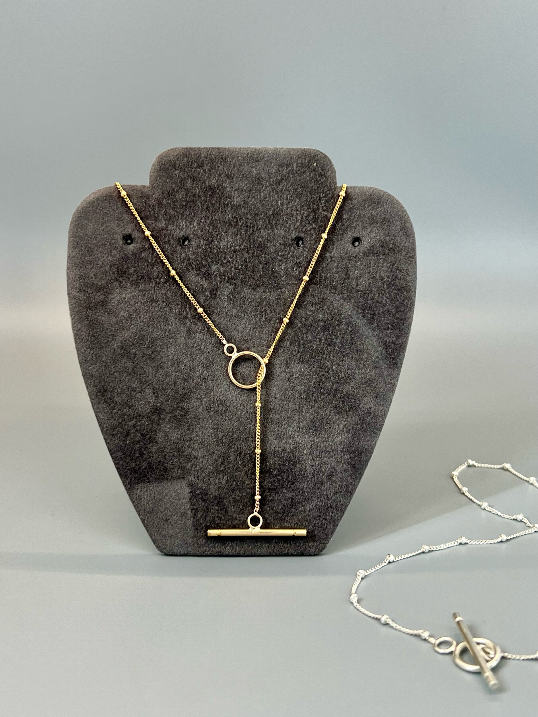 B5145E5E-6583-4DC2-95B1-5B0E47030E33