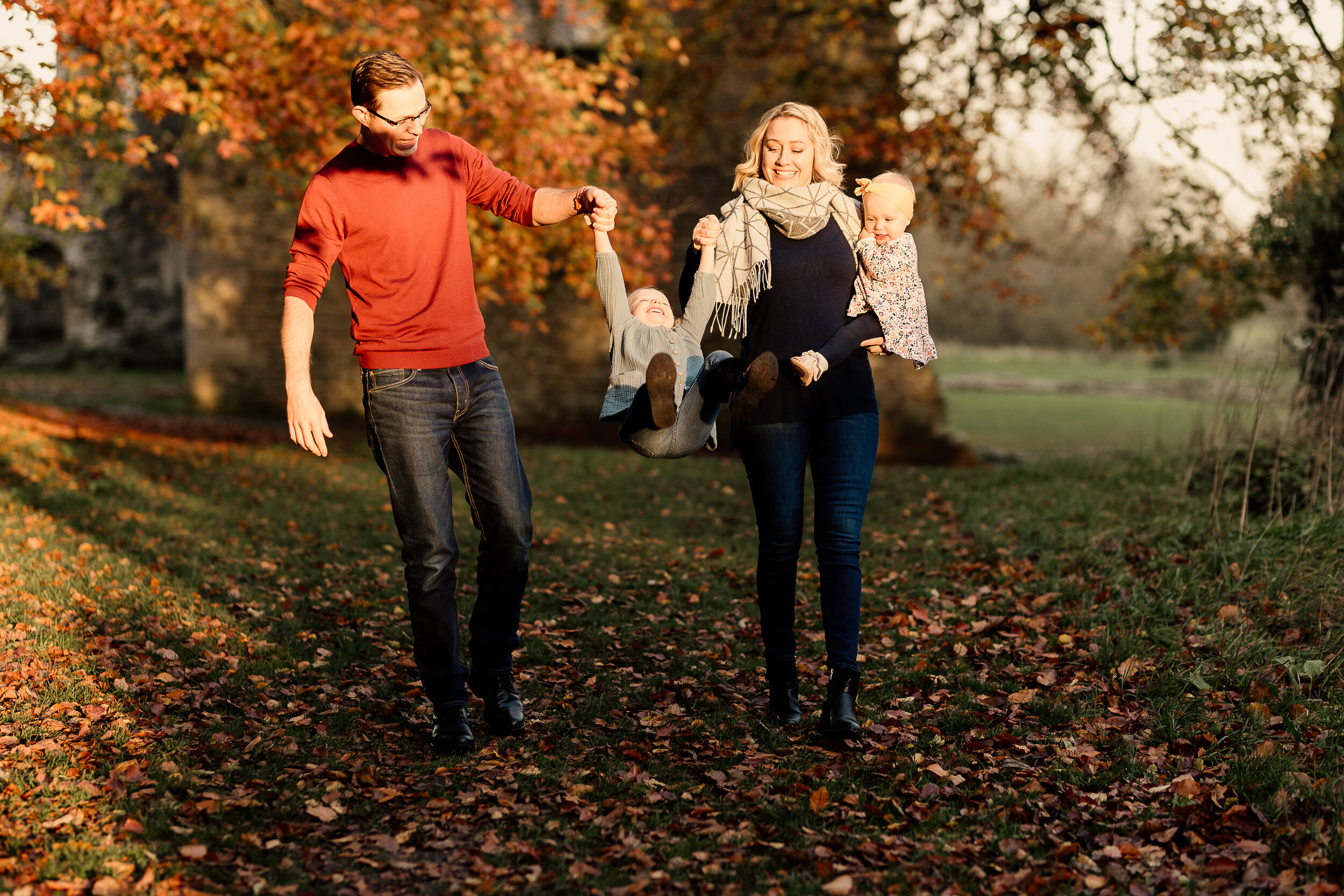 Elisa Family Shoot Minster Lovell Kate Pook 33.jpg