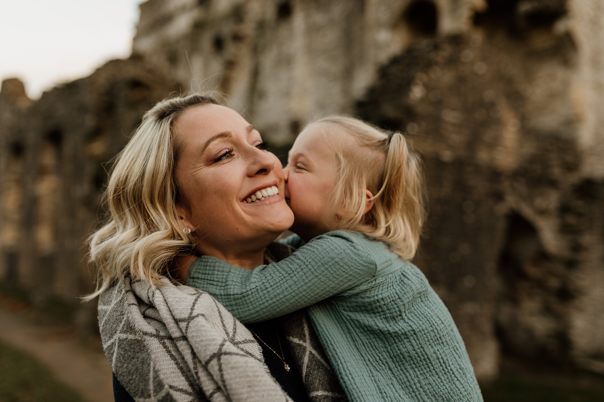 Elisa Family Shoot Minster Lovell Kate Pook 2.jpg