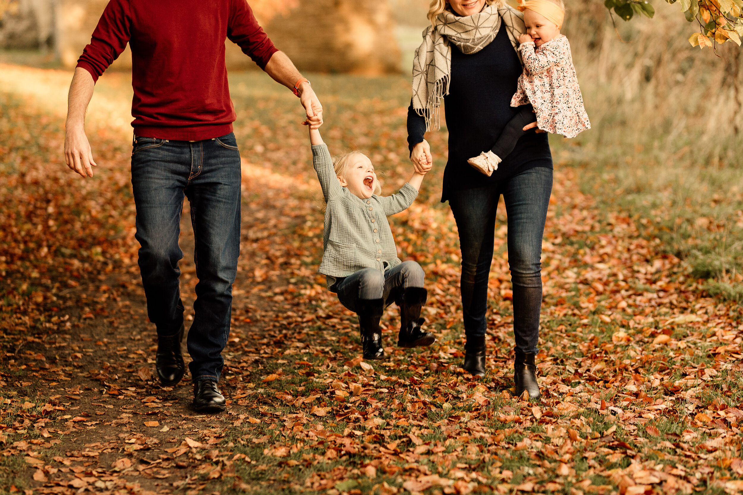 Elisa Family Shoot Minster Lovell Kate Pook 34.jpg