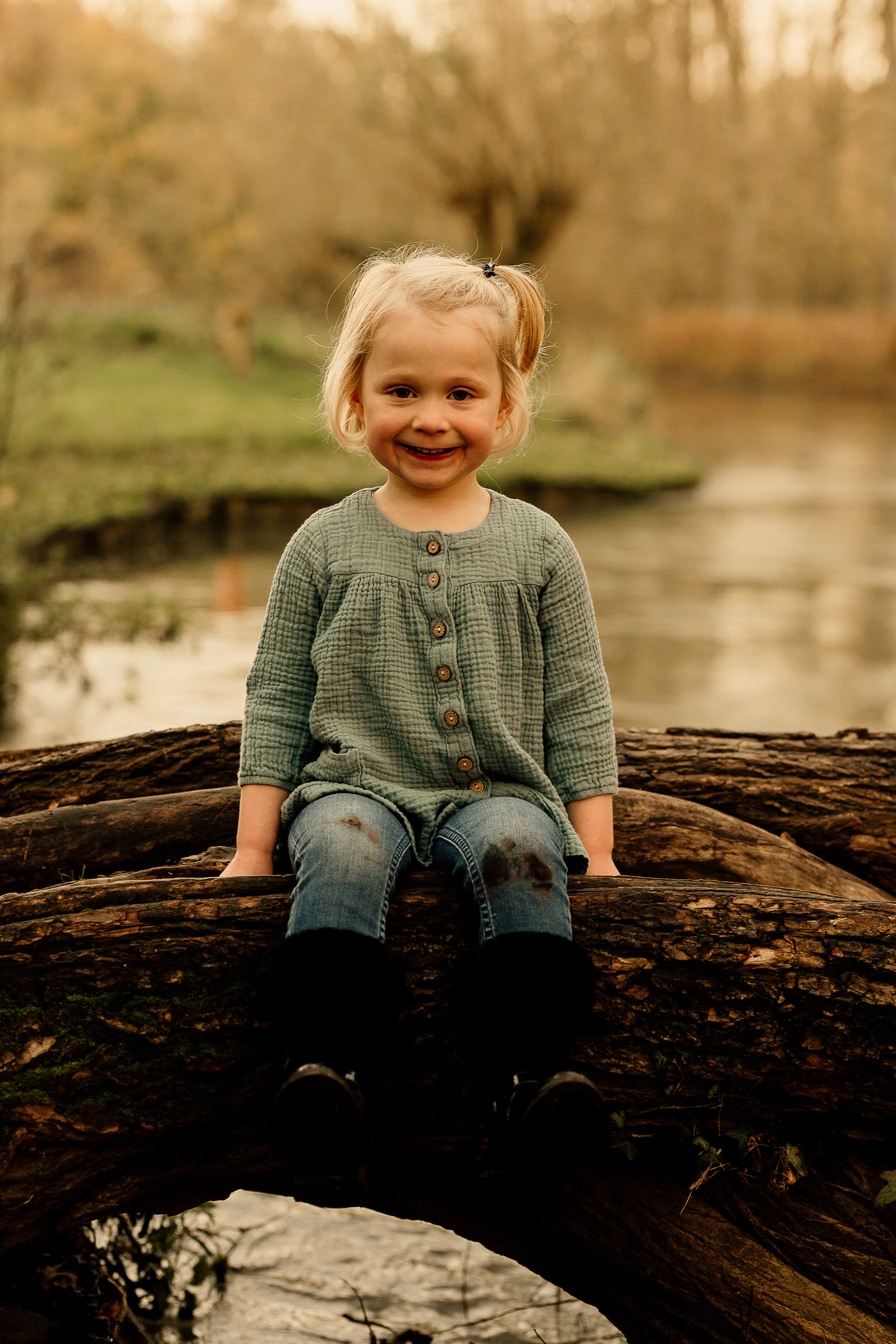 Elisa Family Shoot Minster Lovell Kate Pook 51.jpg