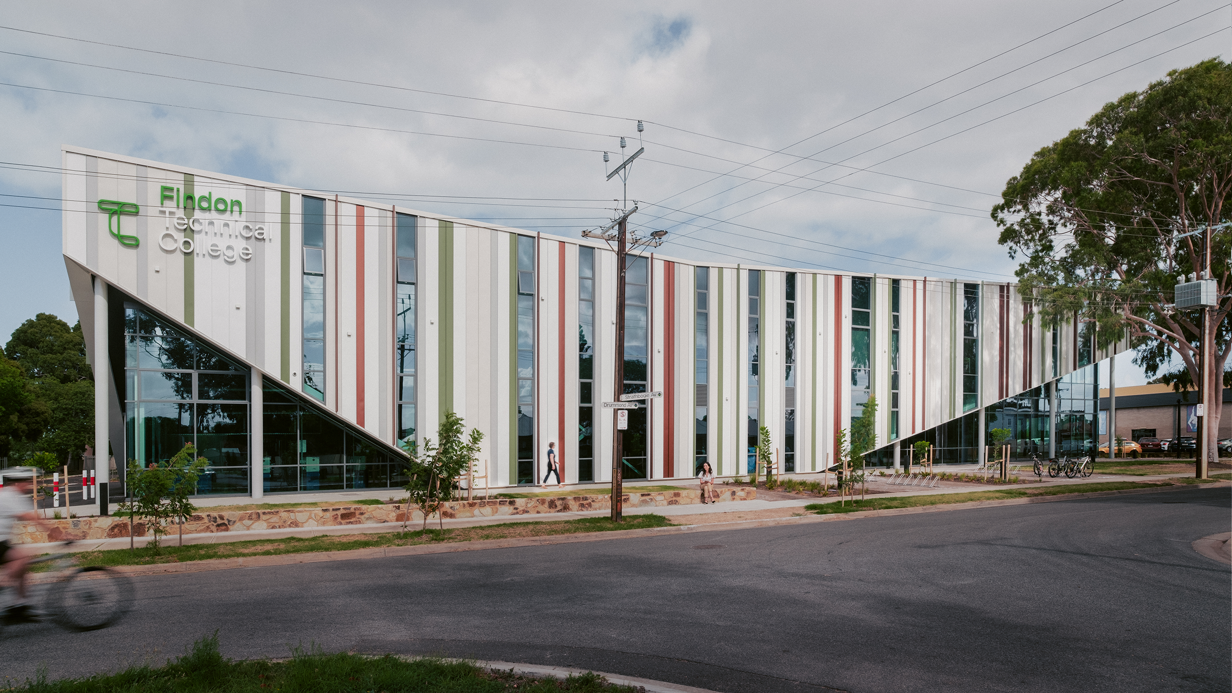 Findon Tech_002_Bashimage.png