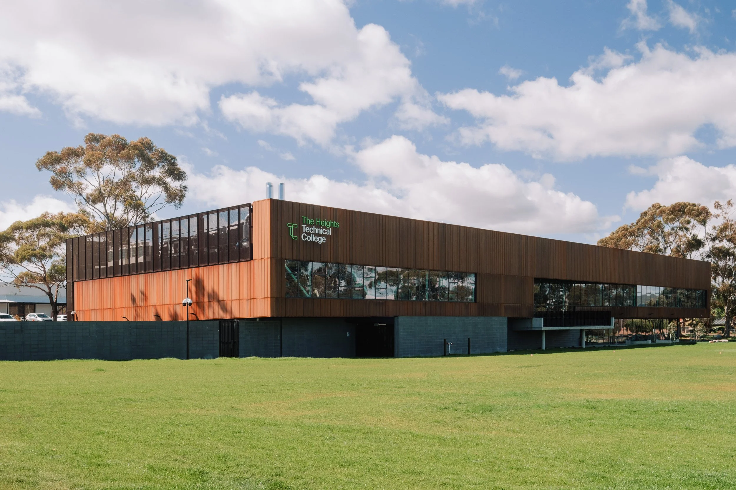 Hights tech-5_BashImage.jpg