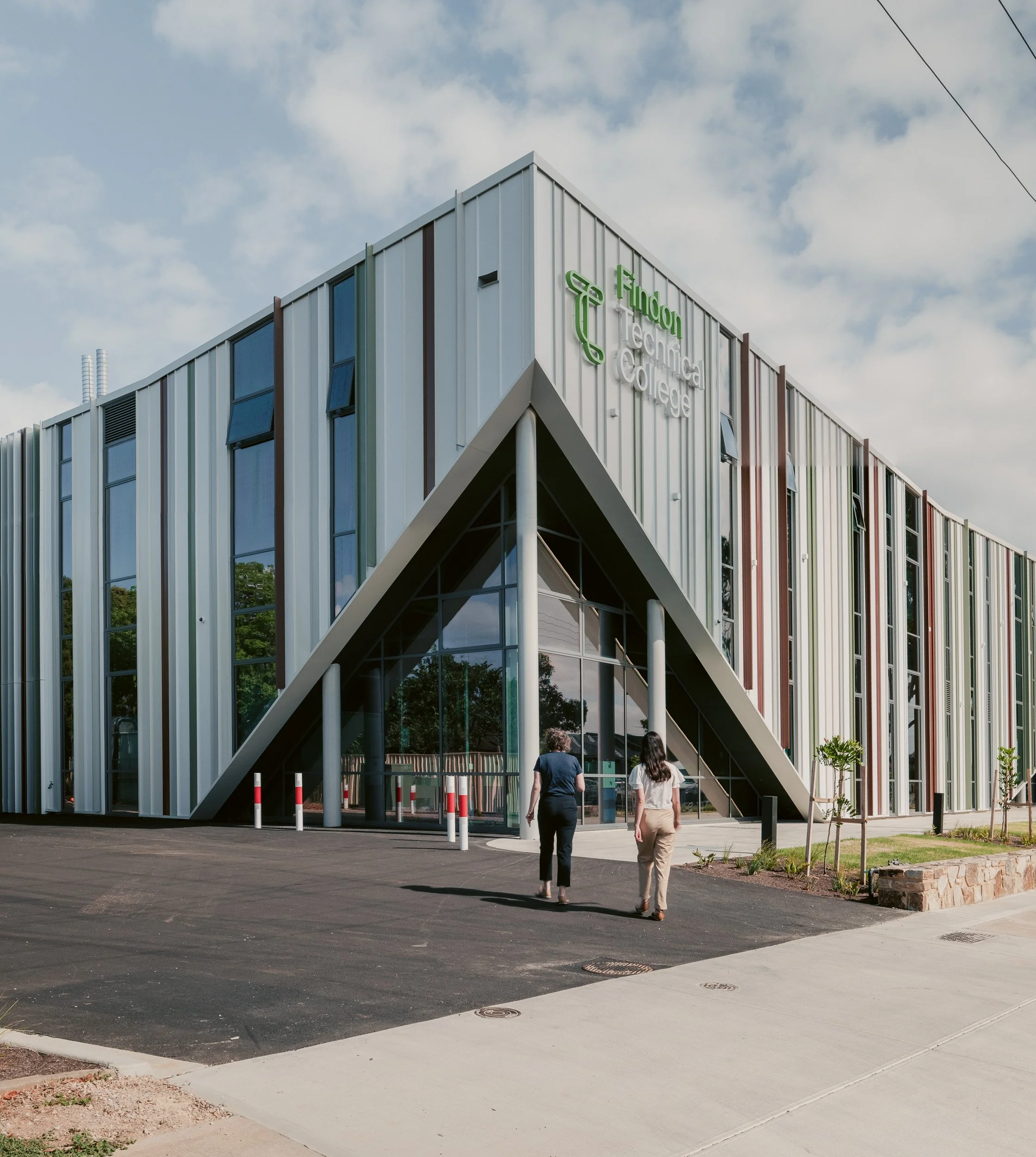 Findon Tech-3_BashImage.jpg