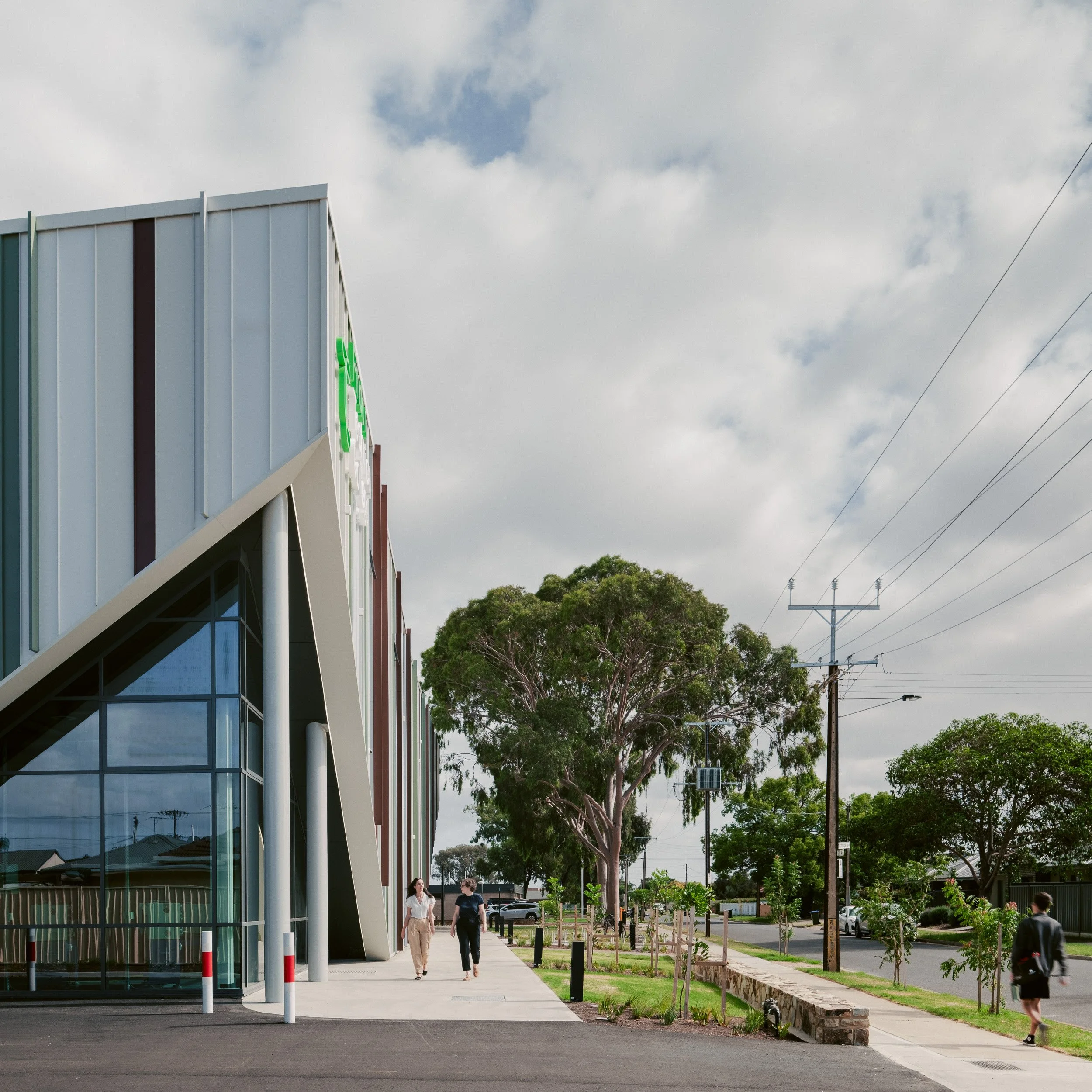 Findon Tech-2_BashImage.jpg