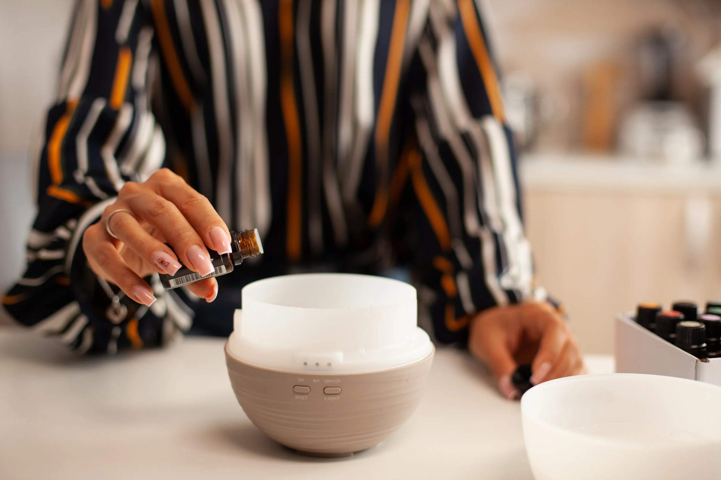 Why you need to use Essential Oil Diffusers in Hotels and Air BNB's