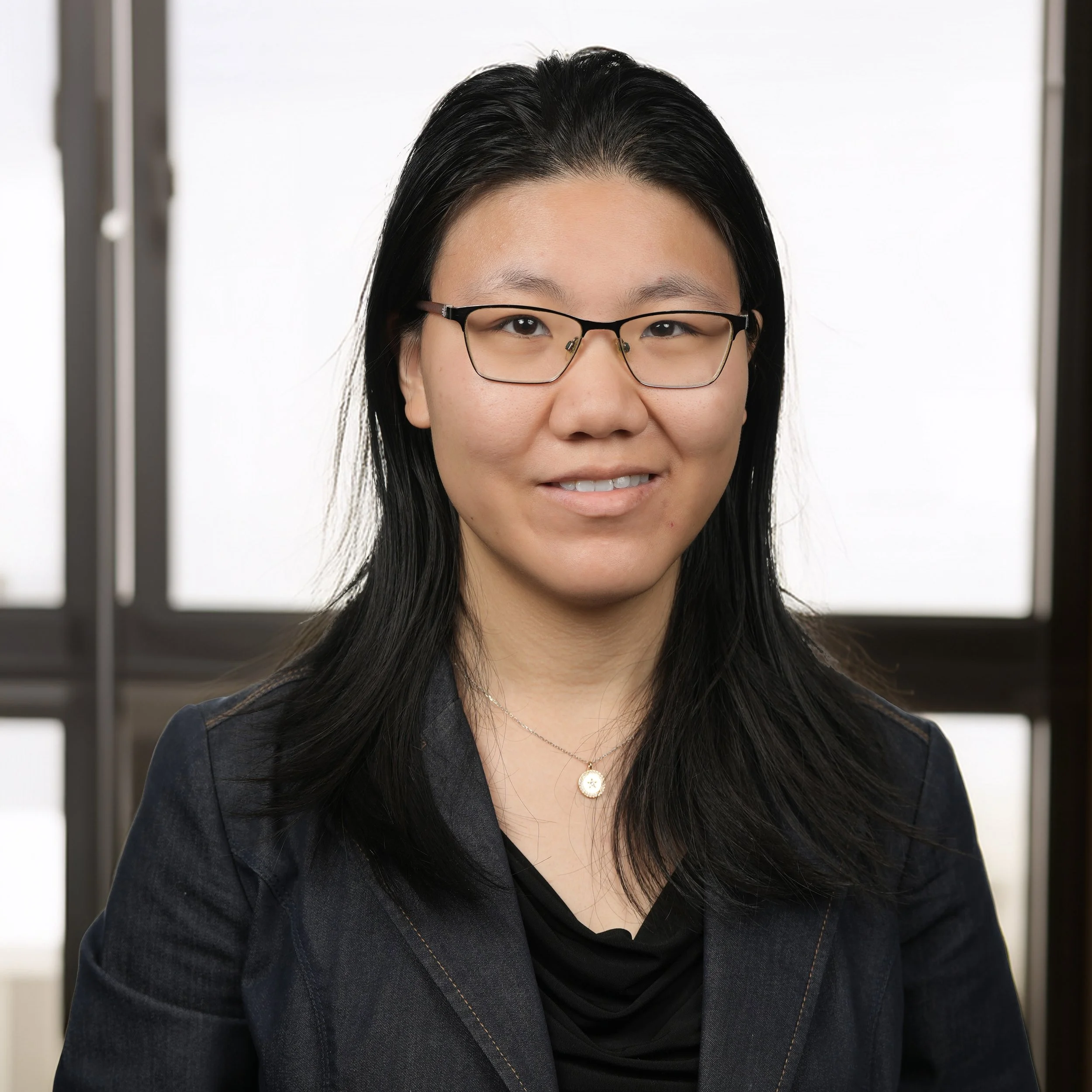 Headshot of Frieda Rong
