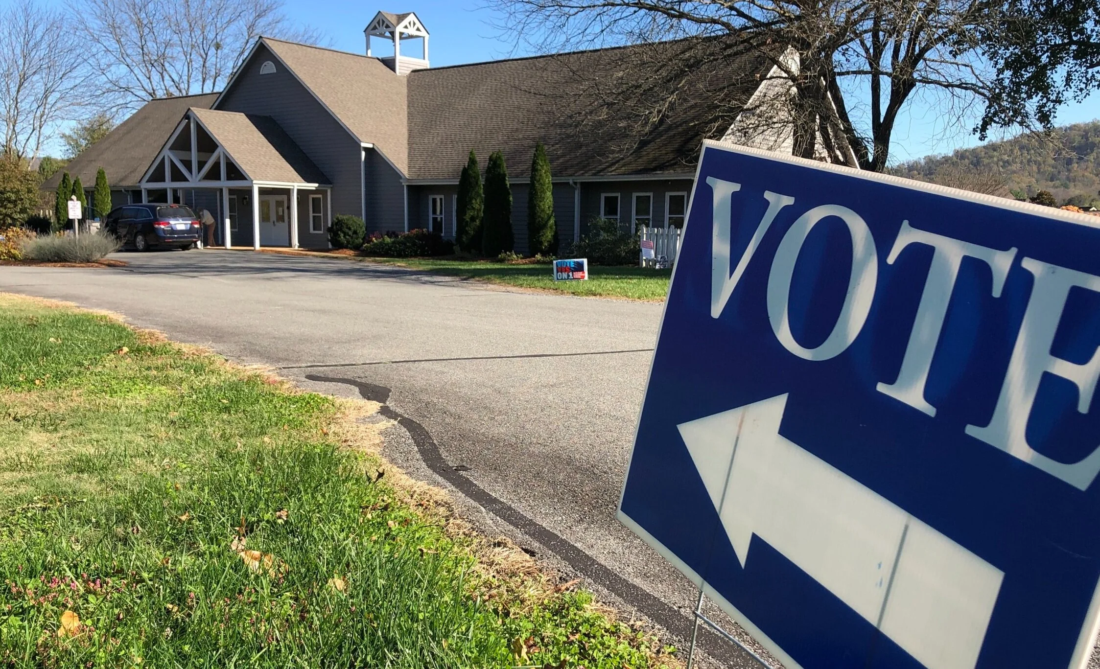 Tuckahoe+Clubhouse+vote+2020.jpg
