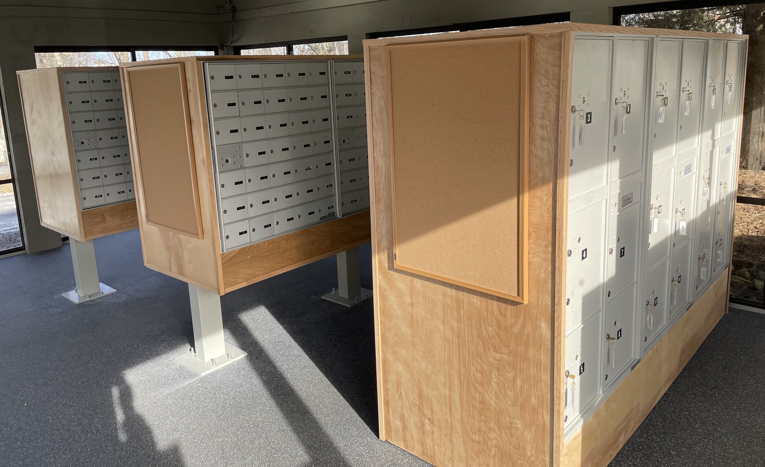 More large lockers for online orders