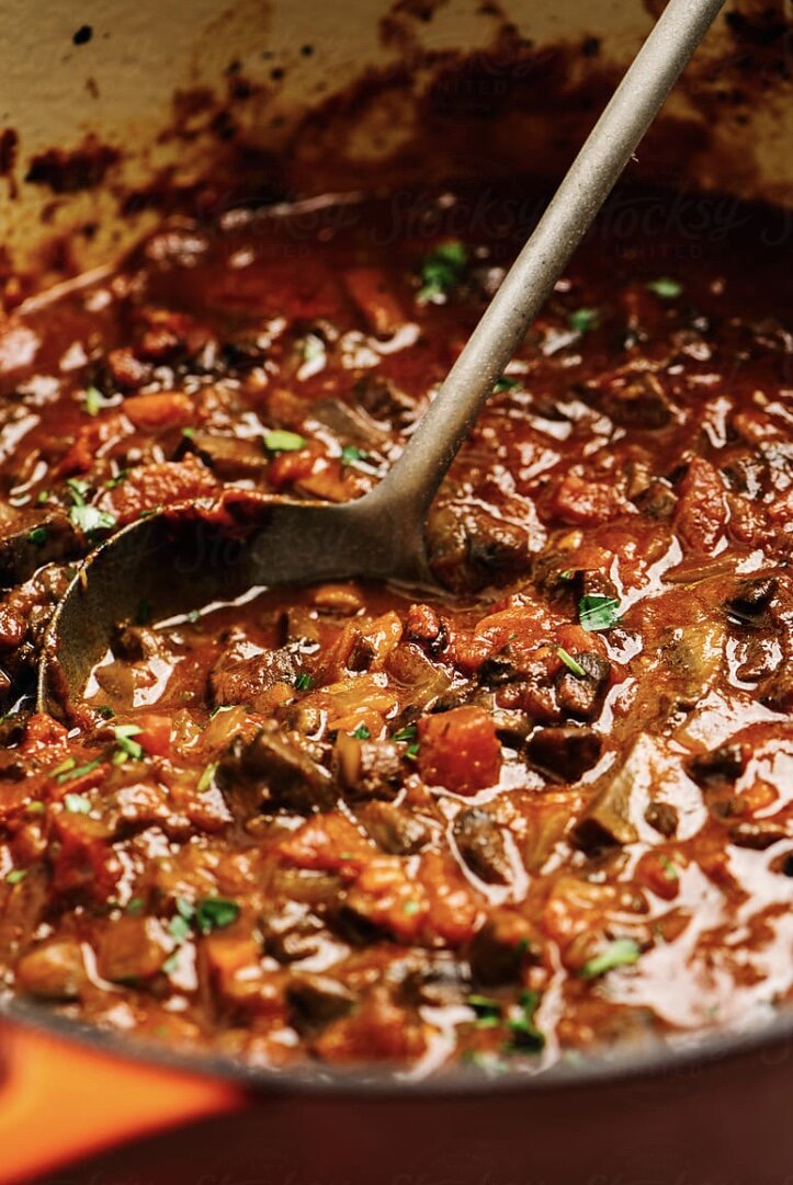 atlyss-food-to-go-charleston-sc-vegan-mushroom-walnut-bolognese.jpg