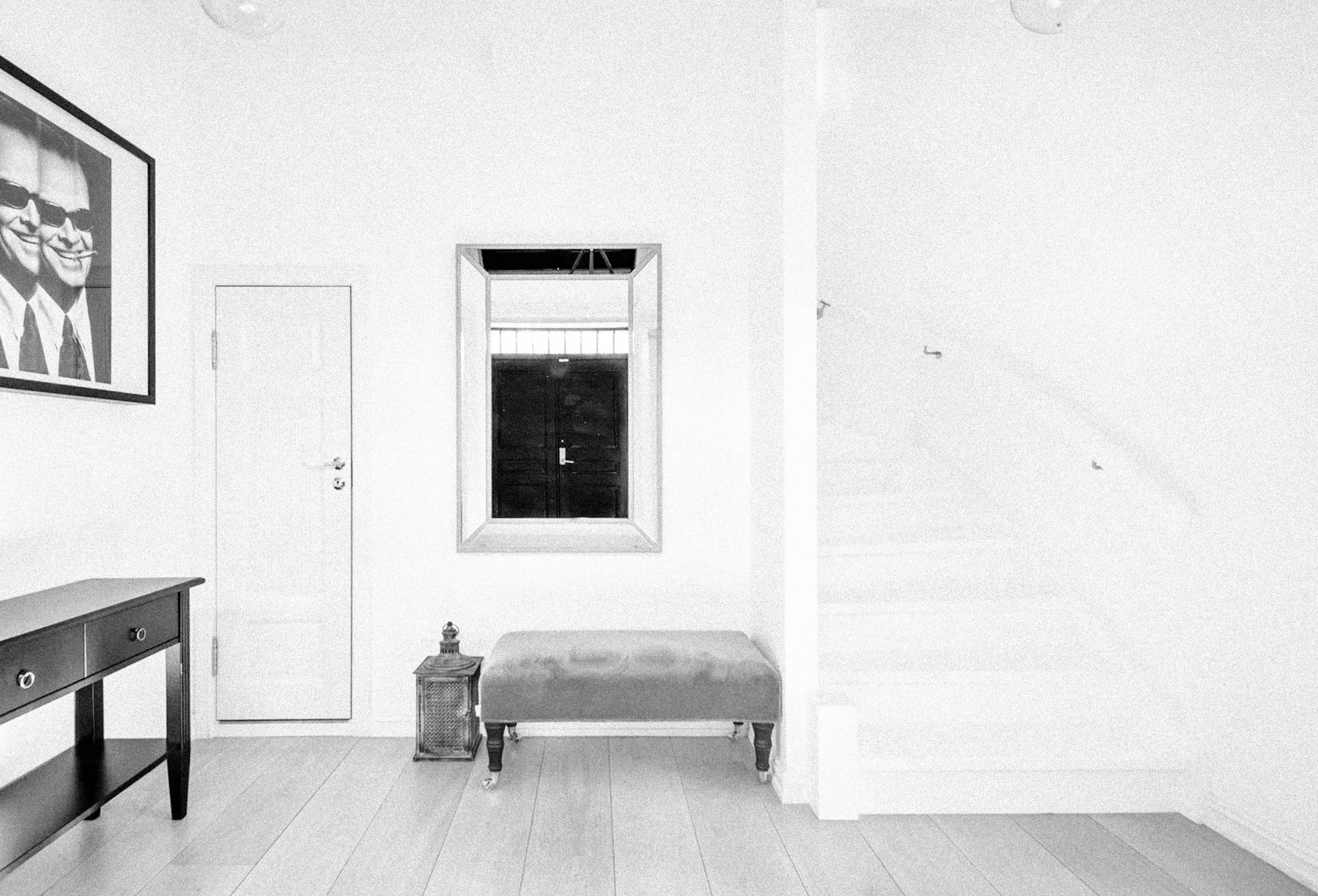 Svart hvitt foto av Apalveien før renovering