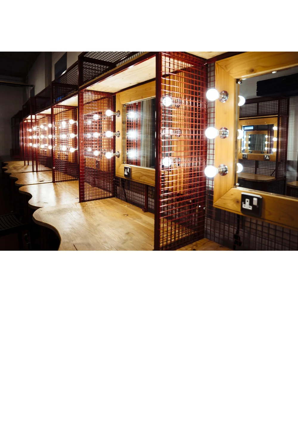 Young Vic Dressing Room — Helen Murray Photography