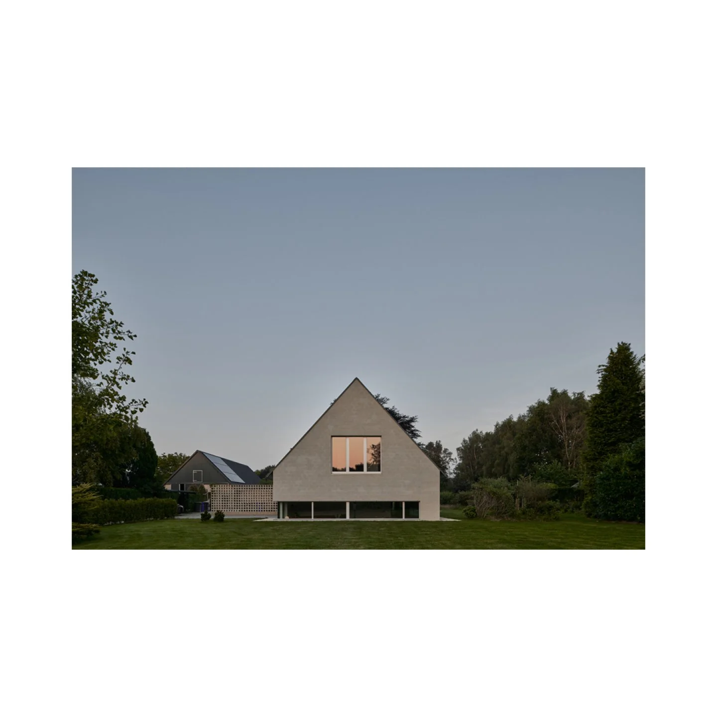 House Blaricum, commissioned by @bedauxdebrouwer
.
.
.
#architecture #design #housingdesign #modernarchitecture #buildingmaterials #residentialdesign #contemporarydesign #exteriordesign #minimalism #urbanarchitecture #interiordesign #sustainablearchi