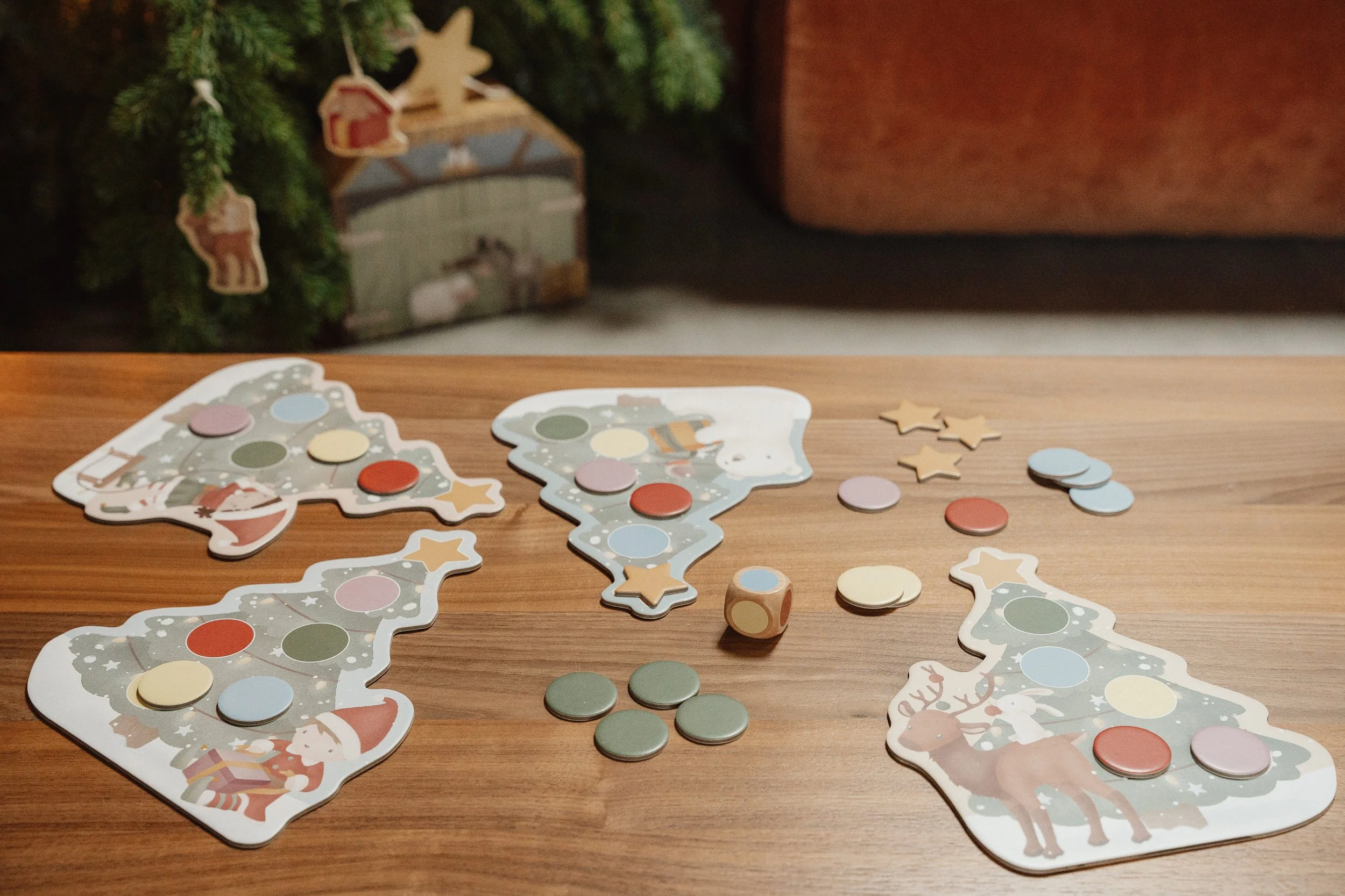 JUEGO DEL ÁRBOL DE NAVIDAD LITTLE DUTCH