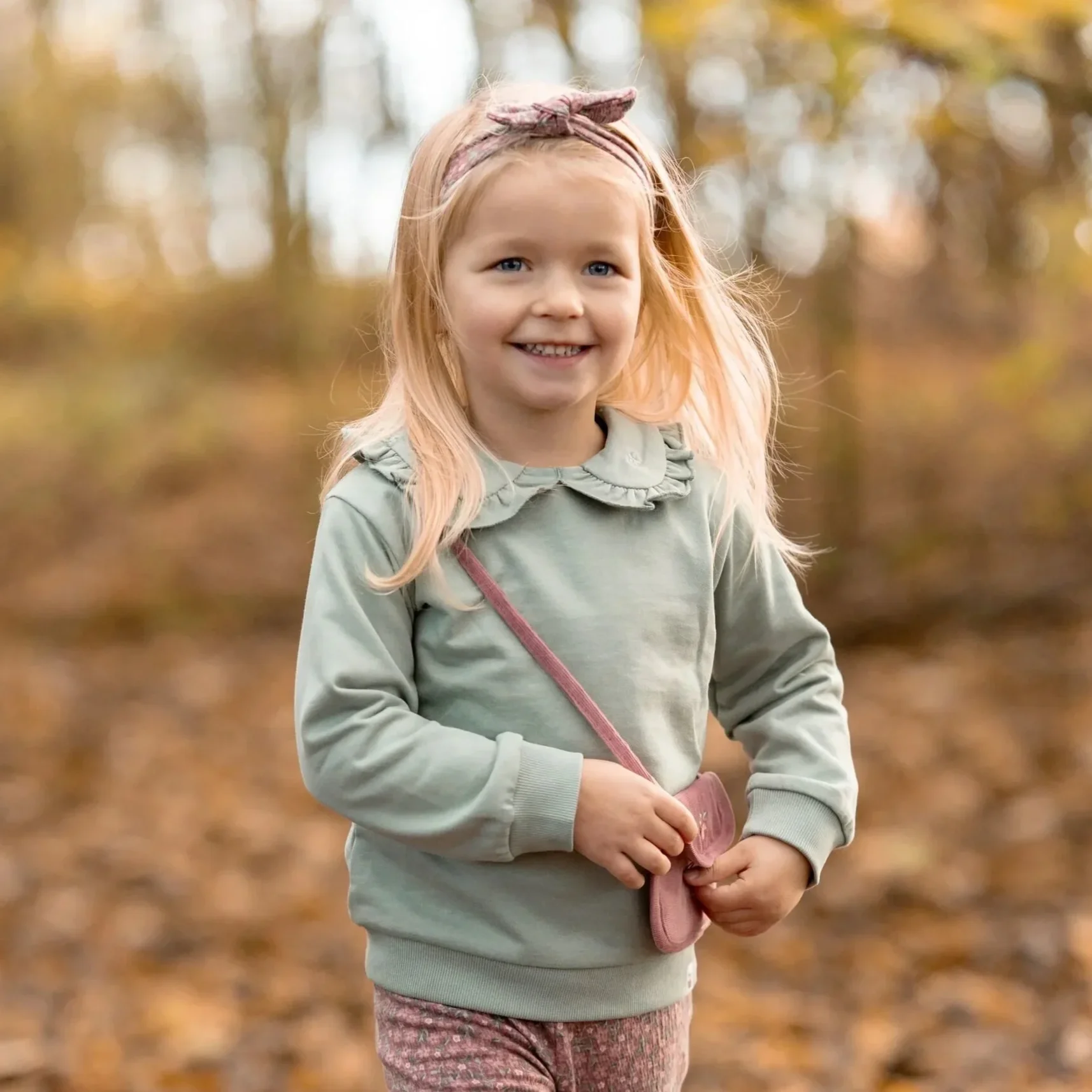 0030527_sweater-groen-fairy-garden.webp