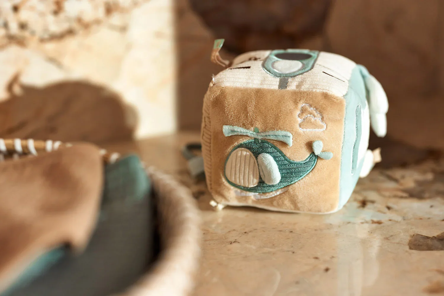 CUBO DE ACTIVIDADES COCHE