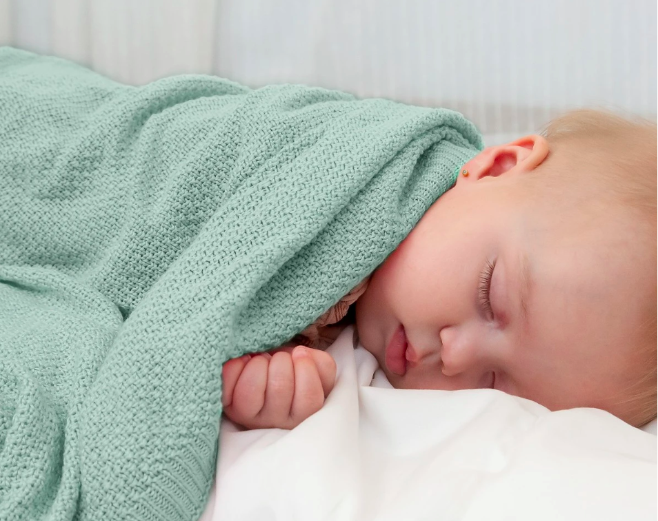 MANTITA EN BAMBÚ SALVIA KIOKIDS