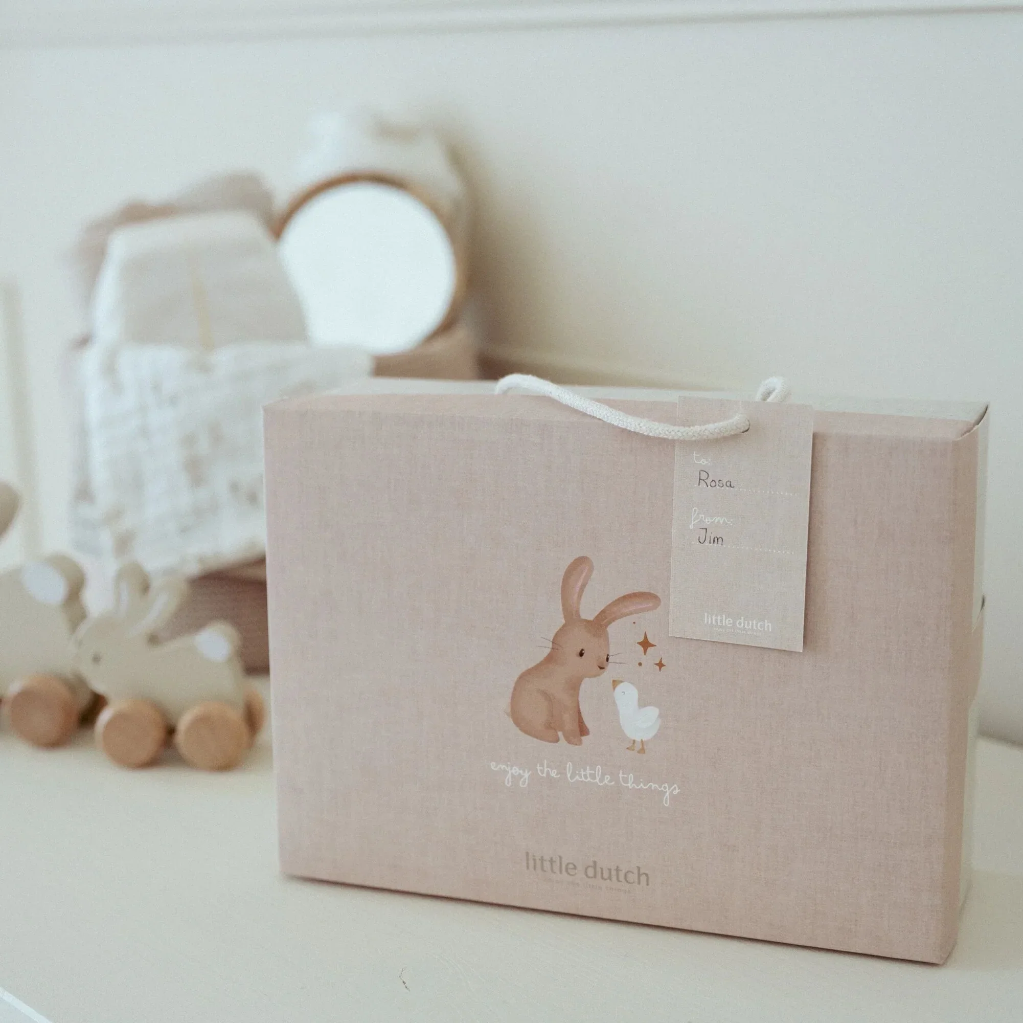 0033607_clothing-giftset-newborn-naturals-cl26229000-cl26229001-14-shopify-square.webp