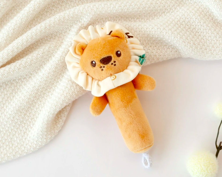 SONAJERO PELUCHE LEÓN 18CM