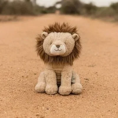 LEóN PELUCHE 17 CM SAFARI FRIENDS