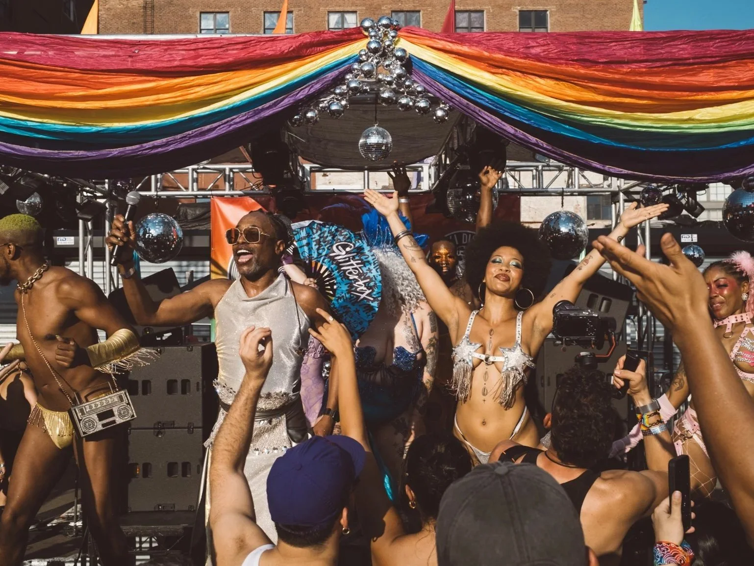 Pride+2025-+Glitterbox+x+Tiki+Disco+x+House+of+Yes+by+Kenny+Rodriguez-369.jpg