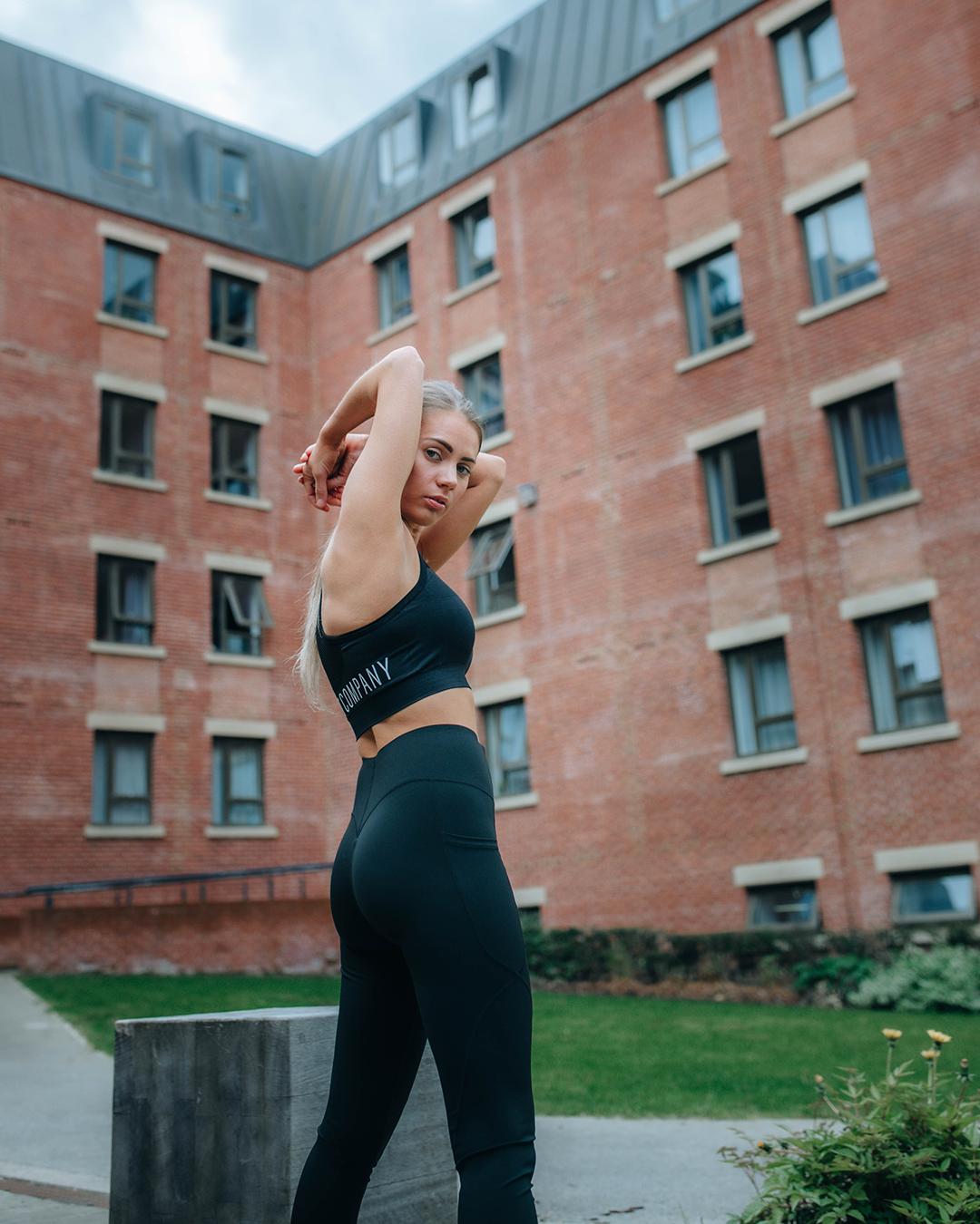 Hiit Outfit Insta 7.png