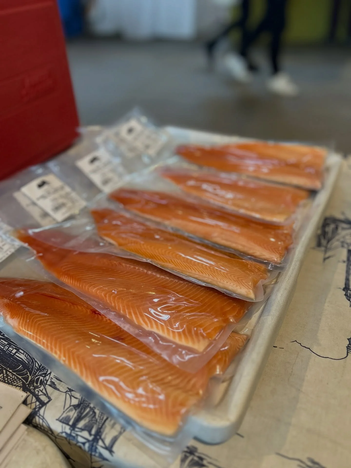 Hey folks! We hope you've been staying warm with all the snow! Check out what we're bringing fresh in-store and to @evergreen_brick_works and @thestopfarmersmarket on Saturday!

Fresh Fish for this week 🐟 
Ont Rainbow trout 
Ont Smoked trout 

@fish