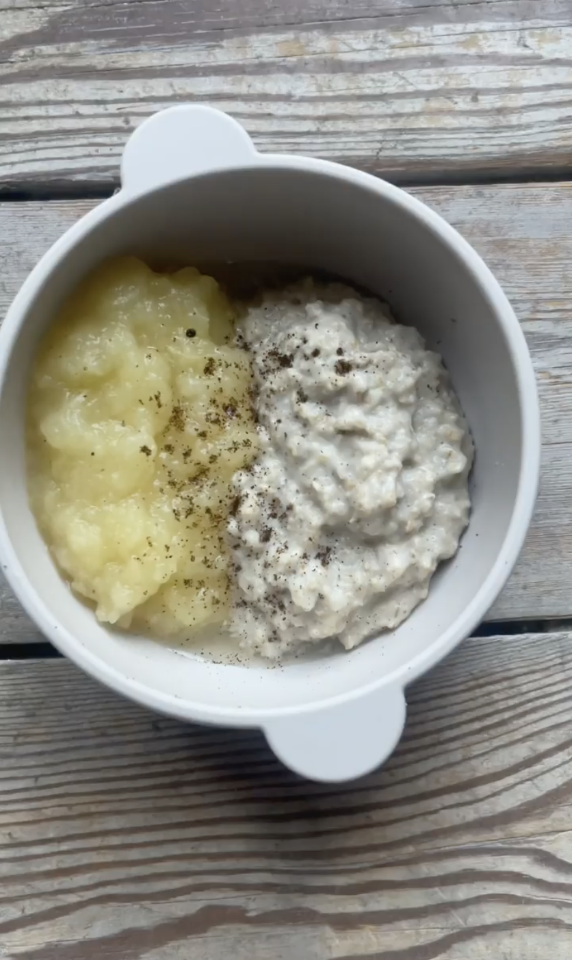 porridge &amp; compote pomme-poire by Whookids