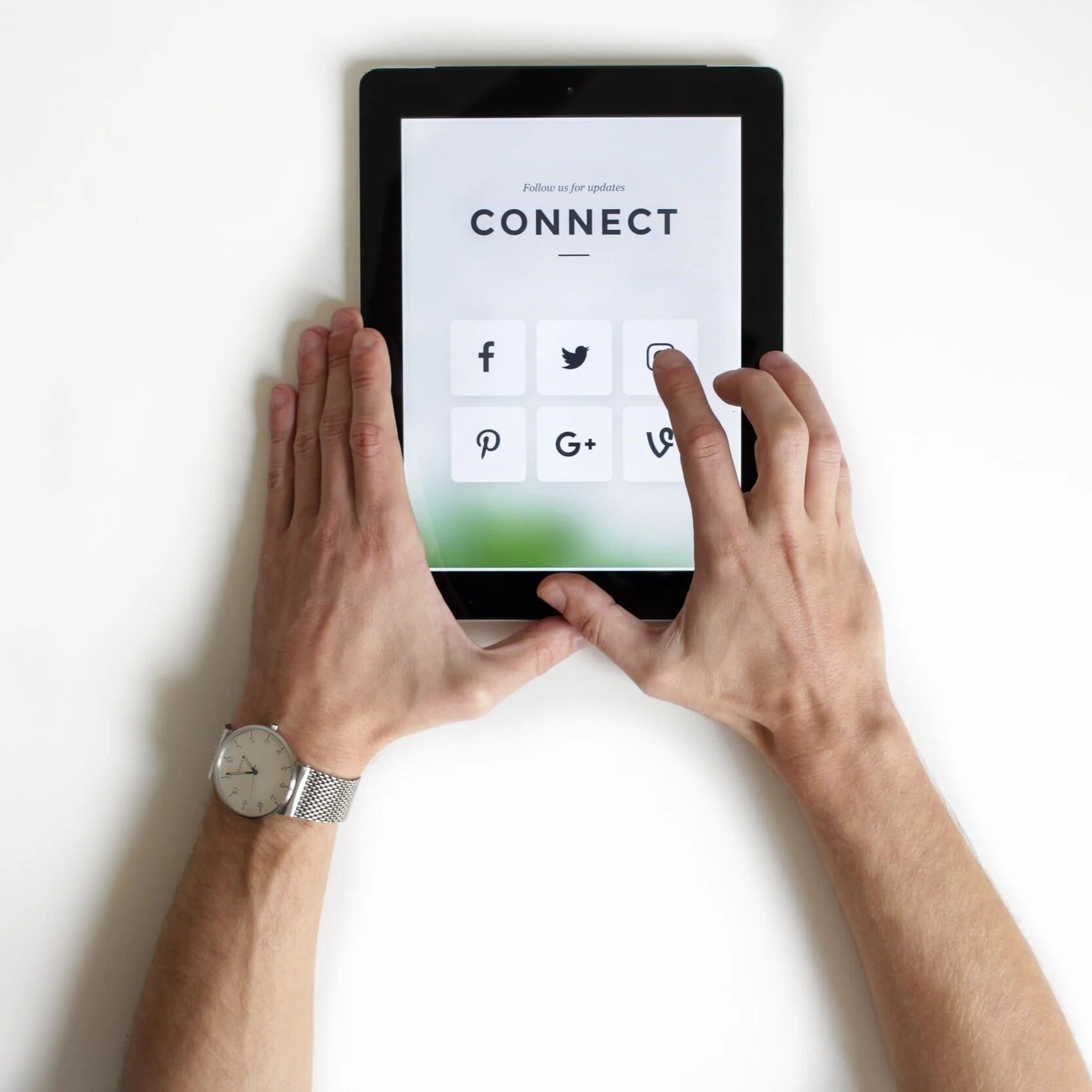 Filling your company’s pipeline with a steady flow of qualified leads is the name of the game. Without great leads, even the best remodeler in the world will go broke.