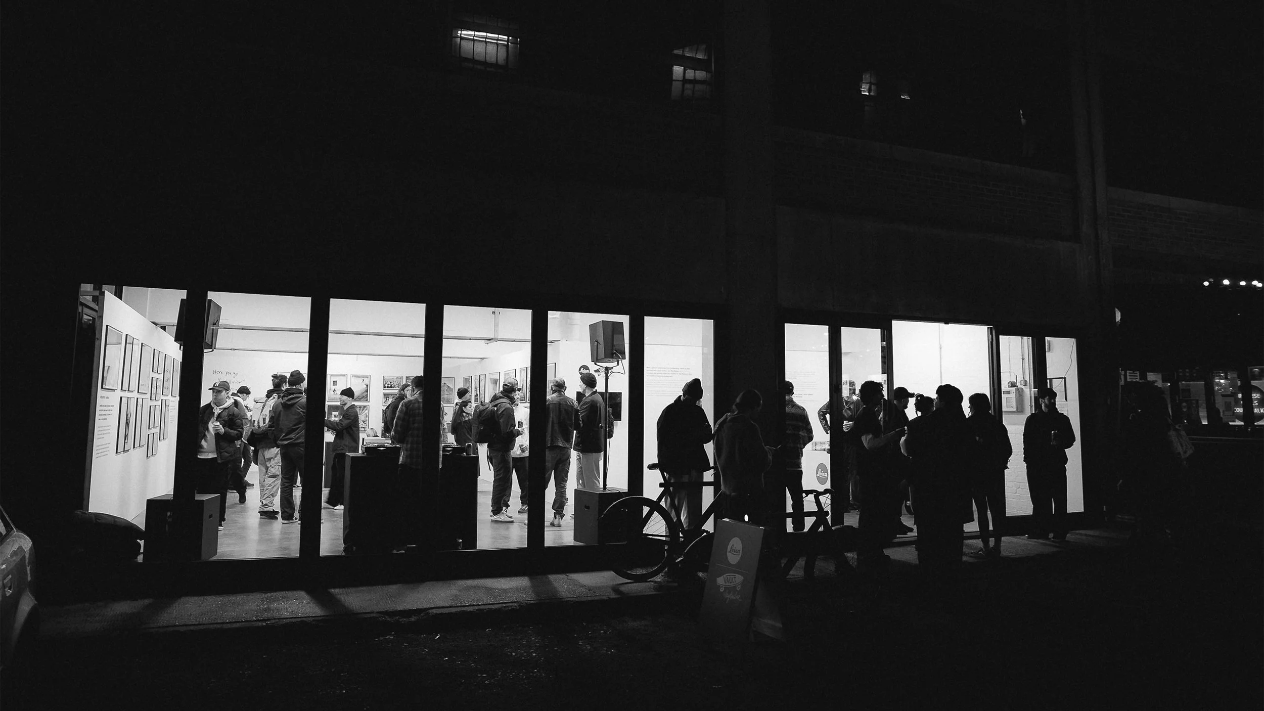 Cypher_Creative_Vans_RayBarbee_Leica__0004_vans_leica_16112021-38.jpg