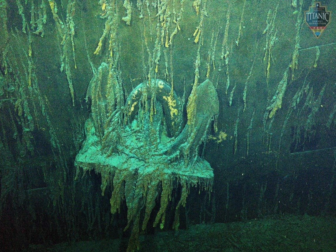 Titanic Anchor, Rayfin Mk1 Benthic - OceanGate Expeditions