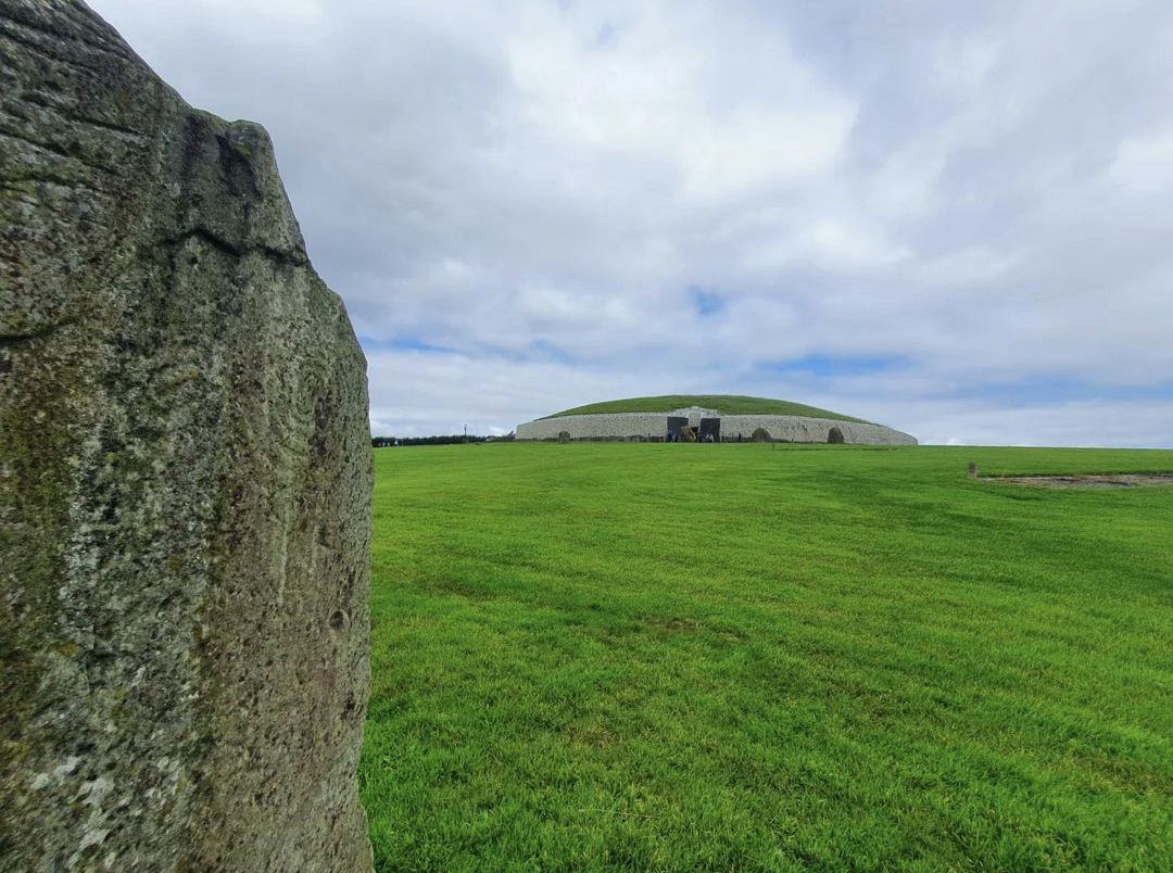 Newgrange2.png