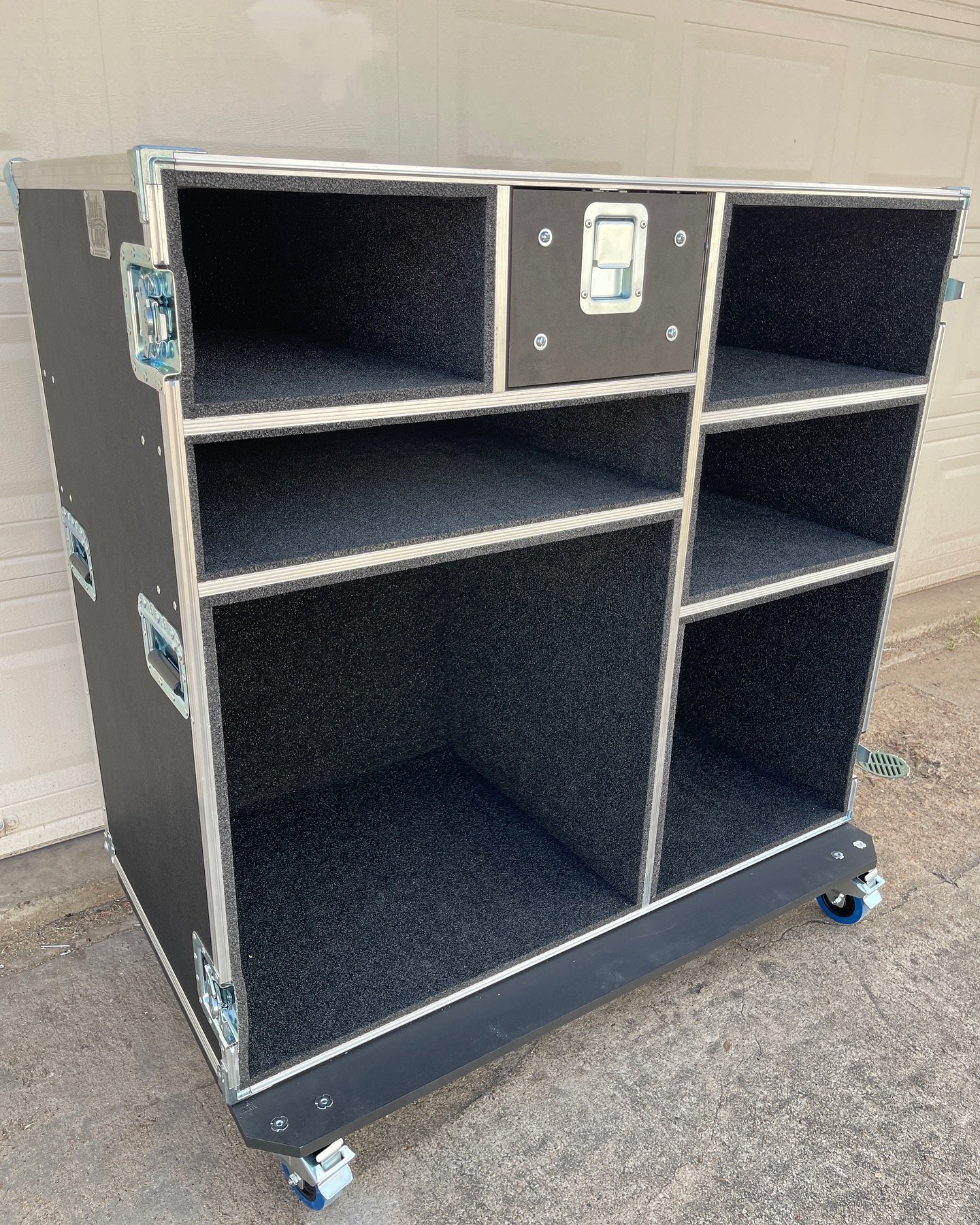 Drum vault headed north to @kooterdrums of @iseestars. #roadcase #roadcases #flightcase #flightcases #atatcase #atacases #drumcase #drumvault #drumtrunk