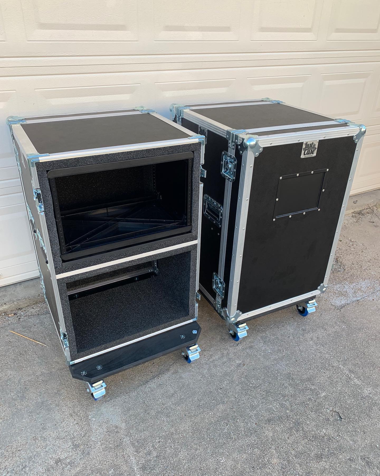 @skbcases #flyrack mother cases for @erraband. #roadcase #roadcases #atacase #atacases #flightcase #flightcases