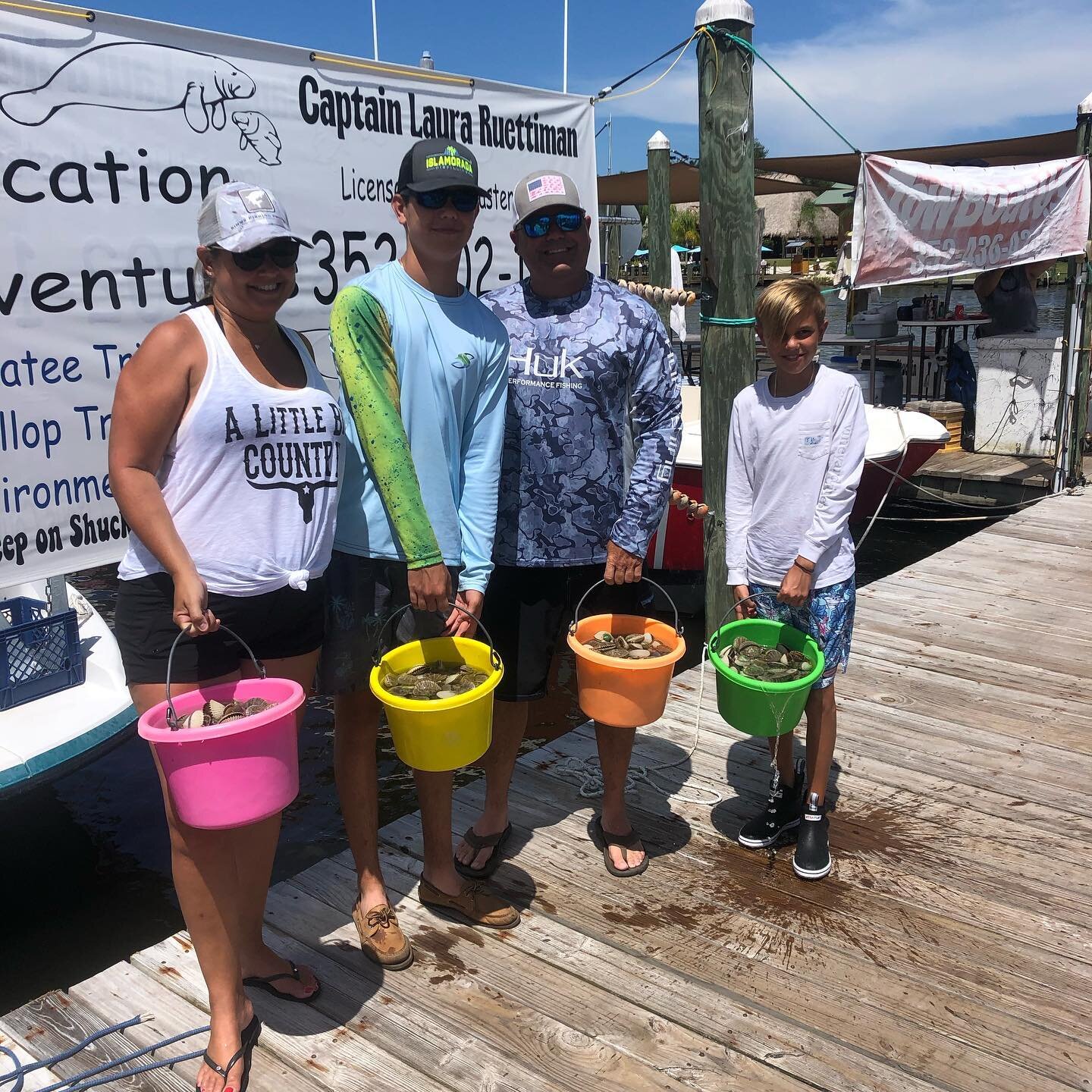 Kicking COVID one scallop trip at a time. Saltwater is Nature&rsquo;s antiseptic.
#divemask #snorkeling #familytime