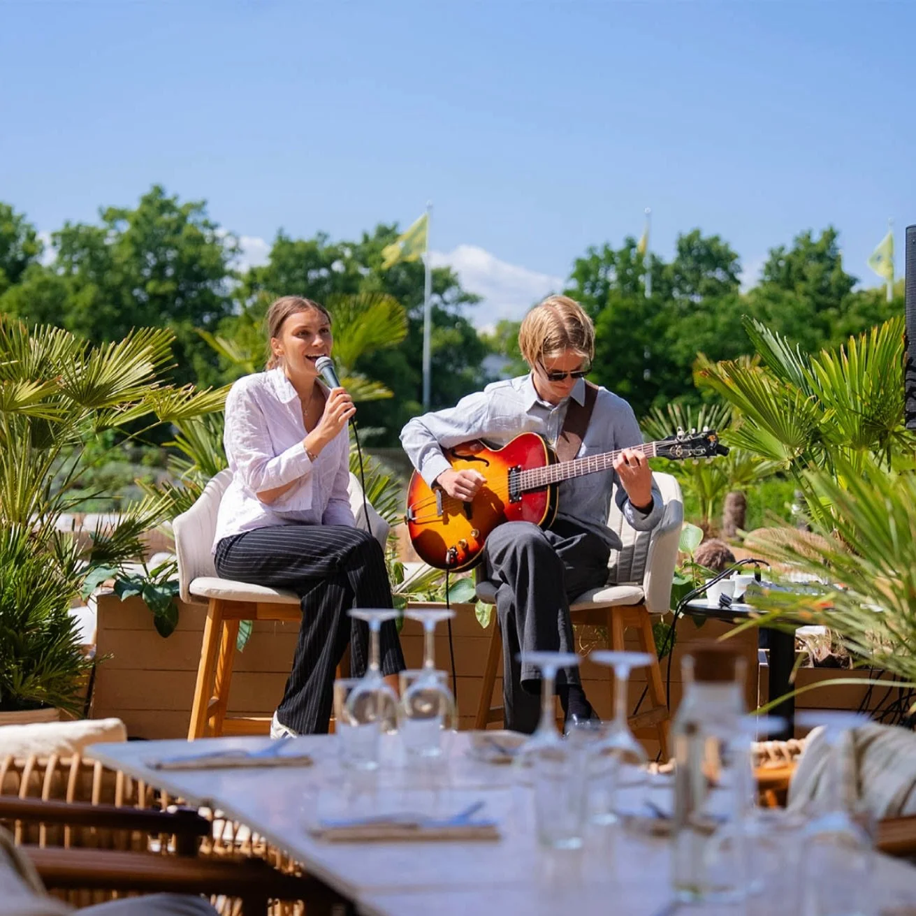 Söndagsbrunch med jazz i luften 🎶☀️
Livejazz, långa sittningar och smaker som dröjer sig kvar.
Vi ses på Josefina 🌴
#josefinasthlm #livejazz #brunchtips #jazzbrunch #härligsöndag