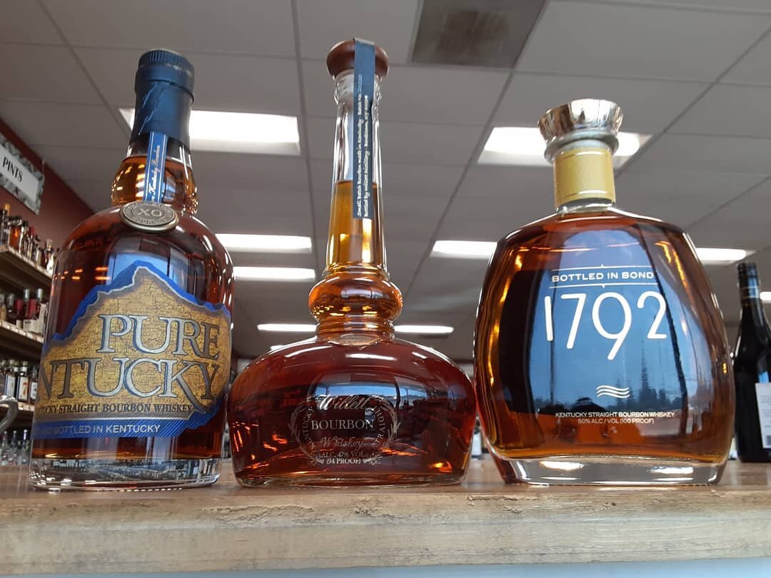 A couple quick Friday hits.

Willet Pure Kentucky XO Bourbon $34.99

Willet Pot Still Bourbon 
$43.99

Barton 1792 bottled in bond Bourbon 
$34.99

#whiskey #bourbon #bottledinbond #whiskeyonthewestside #bottleshop