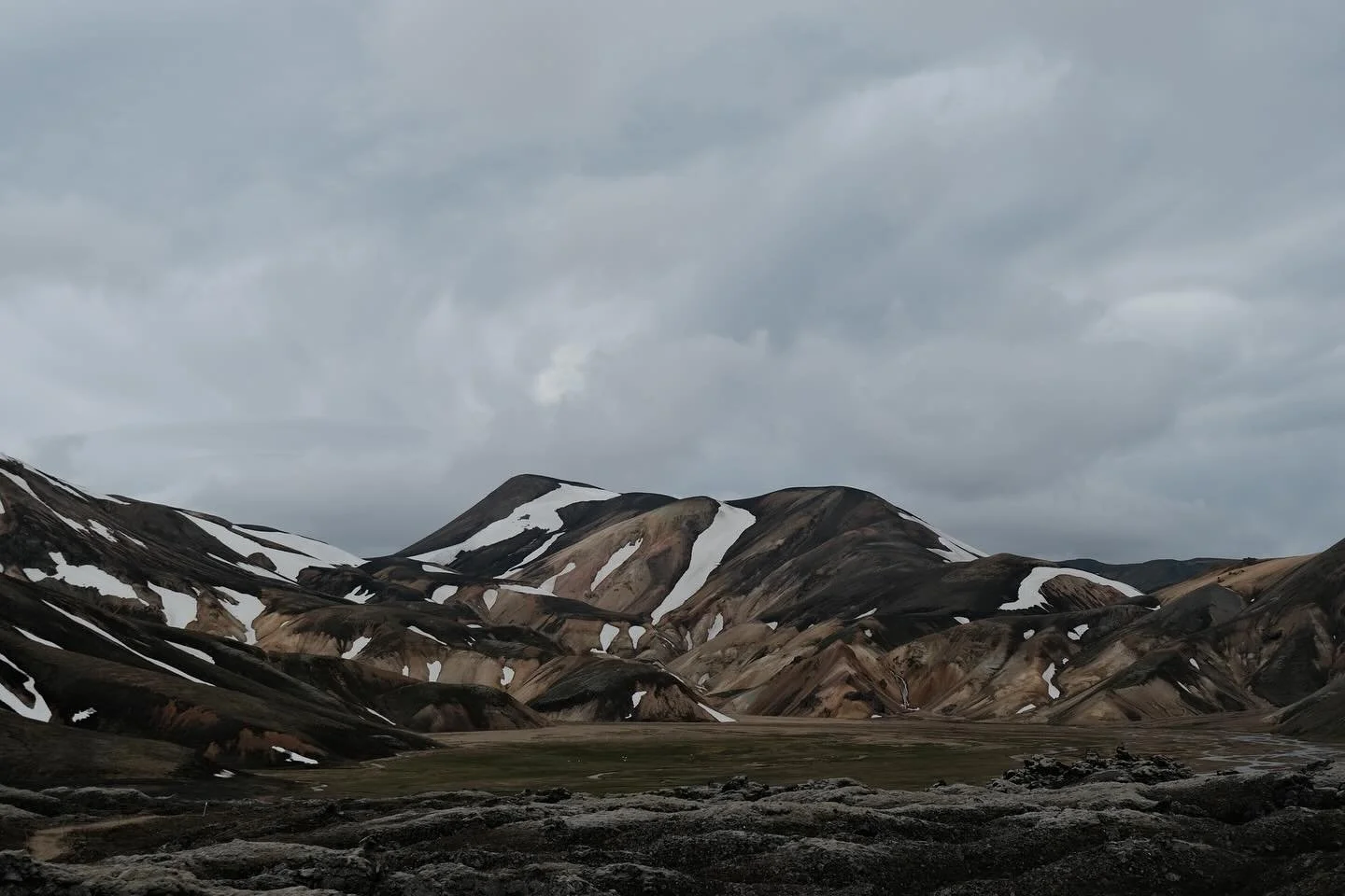 Landmannalaugar on Fuji-film, 06.25. Dream come true. 🖤
.
.
#iceland #landmannalaguar #fujifilmxt30