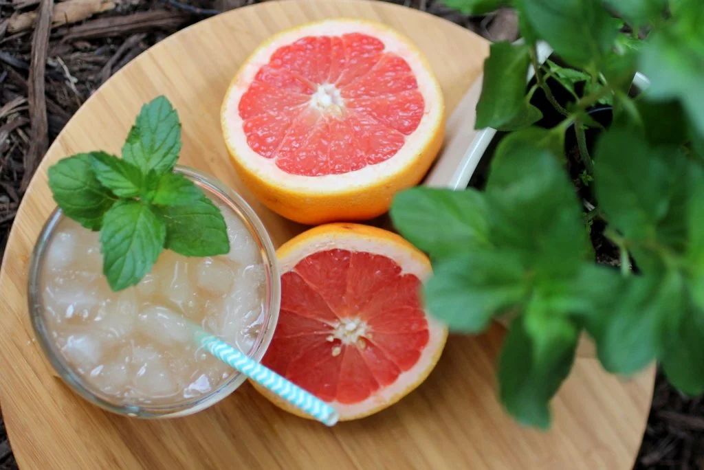 Grapefruit Mint | Large | 80+ Hour Burn Time