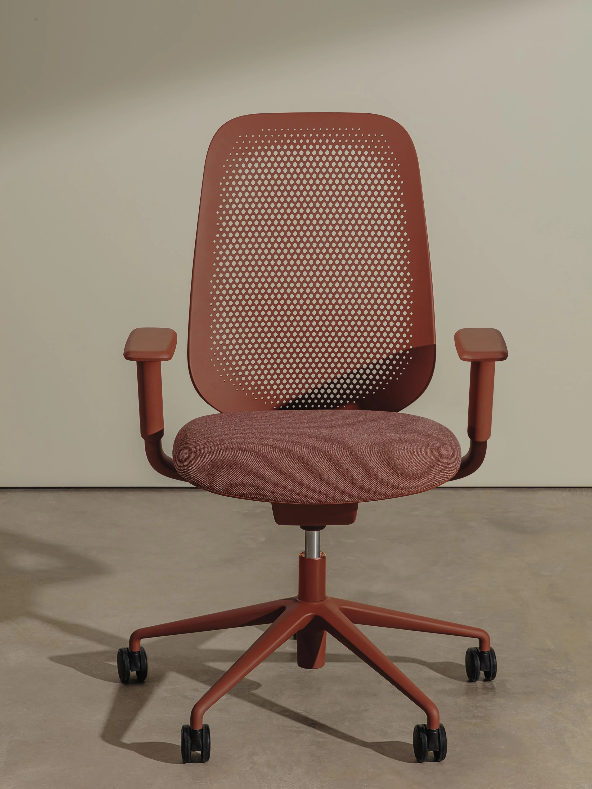 sero_chair_andreu_world_2.jpg