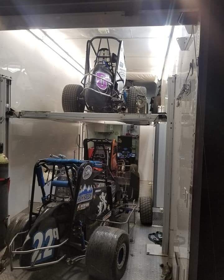 Neverlift Motorsports is loaded up and heading to Adobe Speedway in Arizona! 
Wish I was there but can't wait for what's coming soon 🤫
