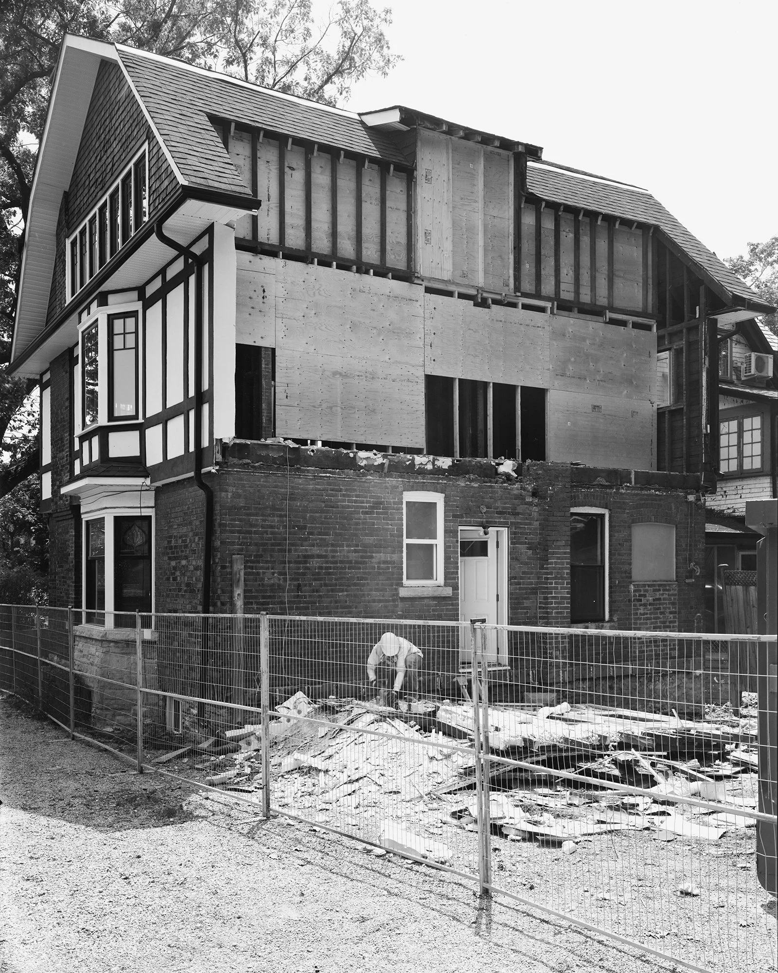 Lily and Dans House2 copy.jpg