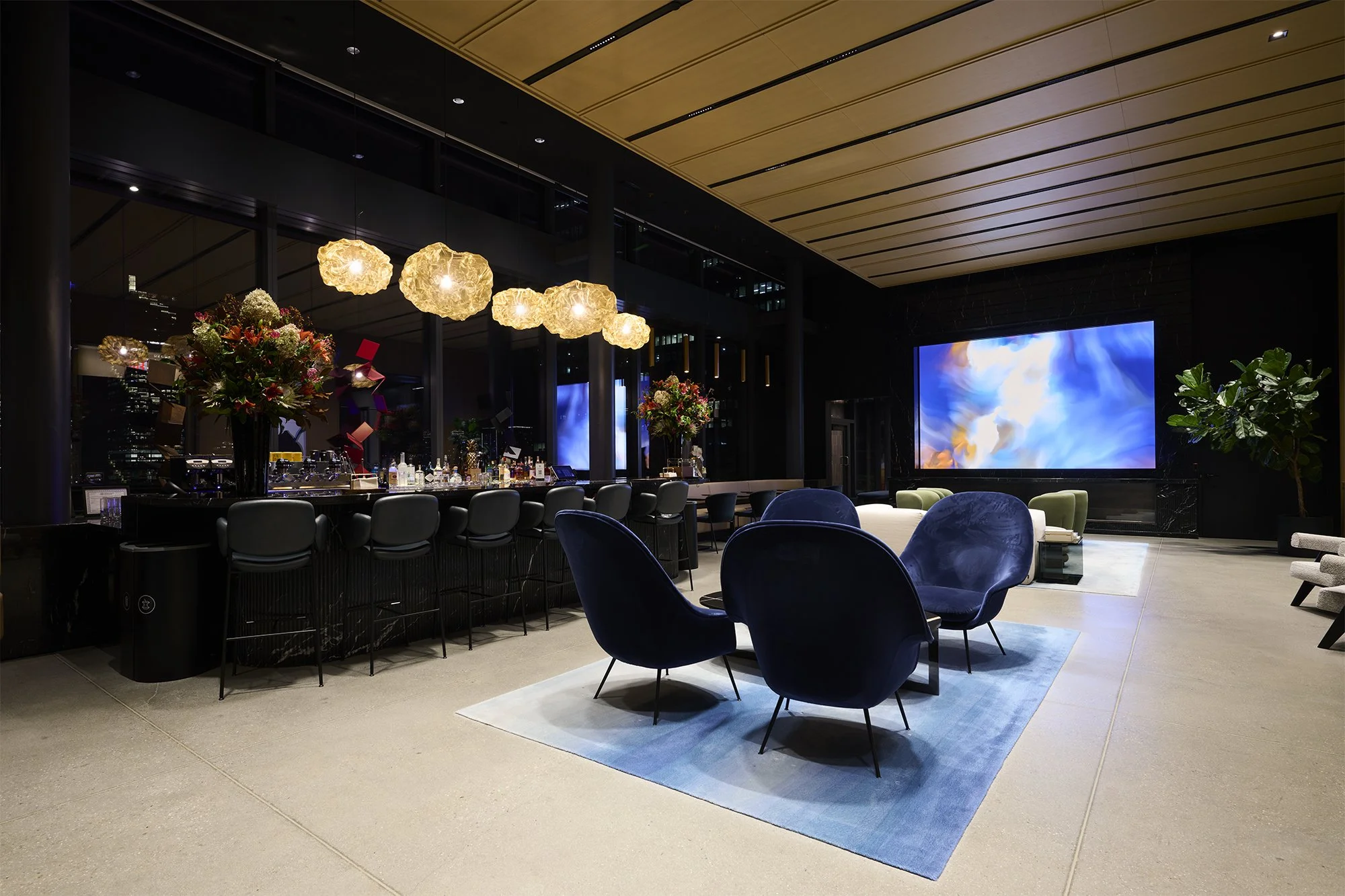 2 Penn Roof Deck 9 Inside Bar1 copy.jpg