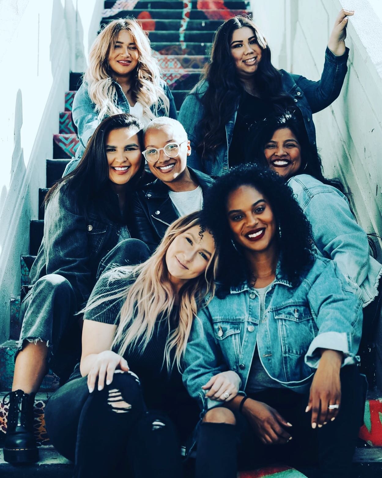 Never underestimate the power of a great support network.

Good friends will come through when needed, don&rsquo;t let anyone take that away from you.

Knowing who to have around you is something which will really help unload, grow, laugh, cry and gr