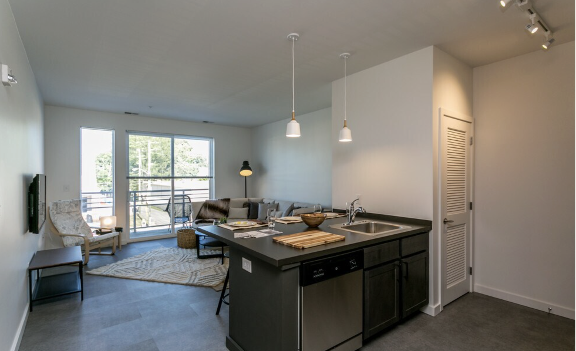 Kitchen in 1 bedroom apartment in downtown Indy. Fountain Square