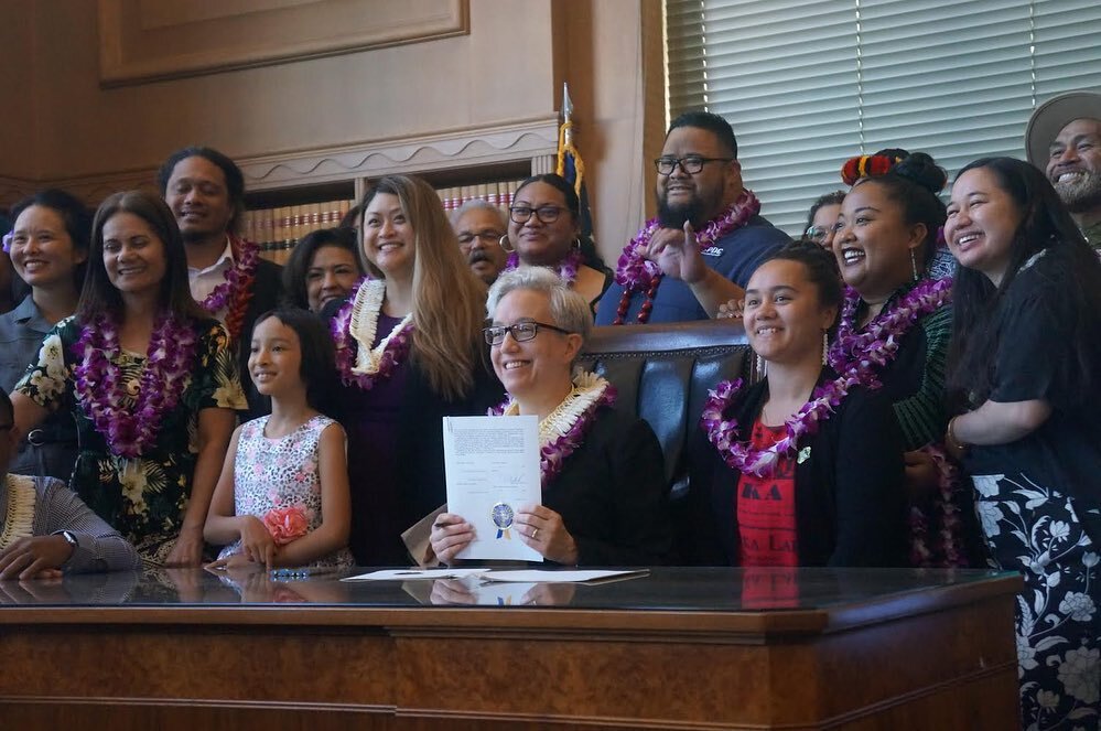 Our hearts are full! On Wednesday we gathered on Kalapuya land (Salem, OR) to witness Governor Tina Kotek sign HB 3144: Pacific Islander Student Success. 

An official piece of Pacific Islander history in the U.S. and one of the first bills of its ki