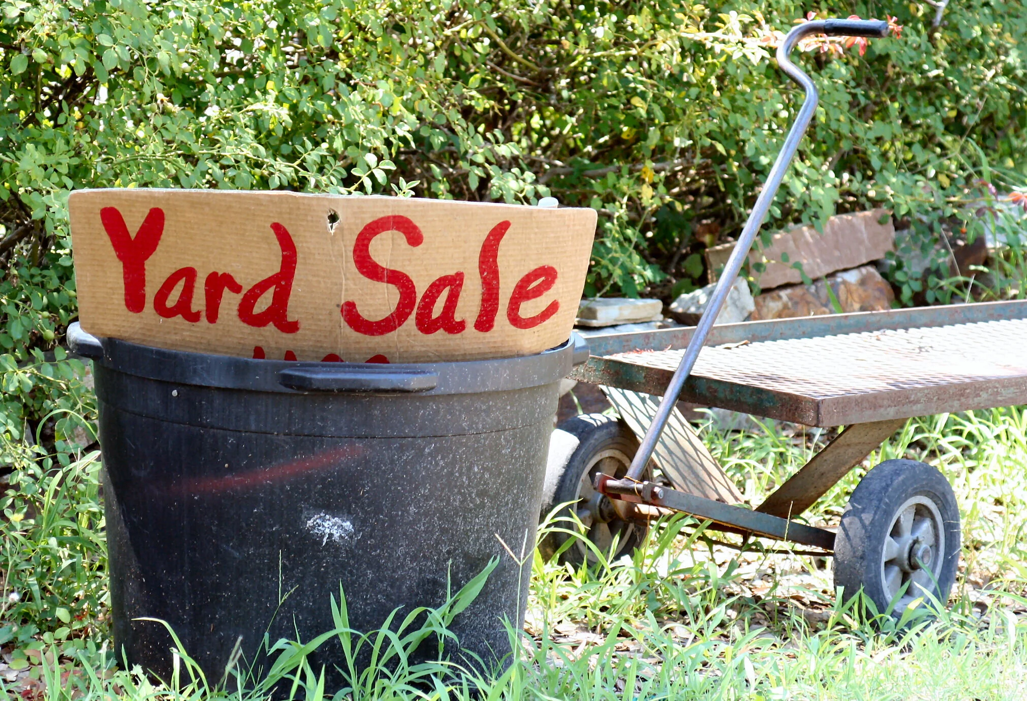 yard-sale-1228574.jpg
