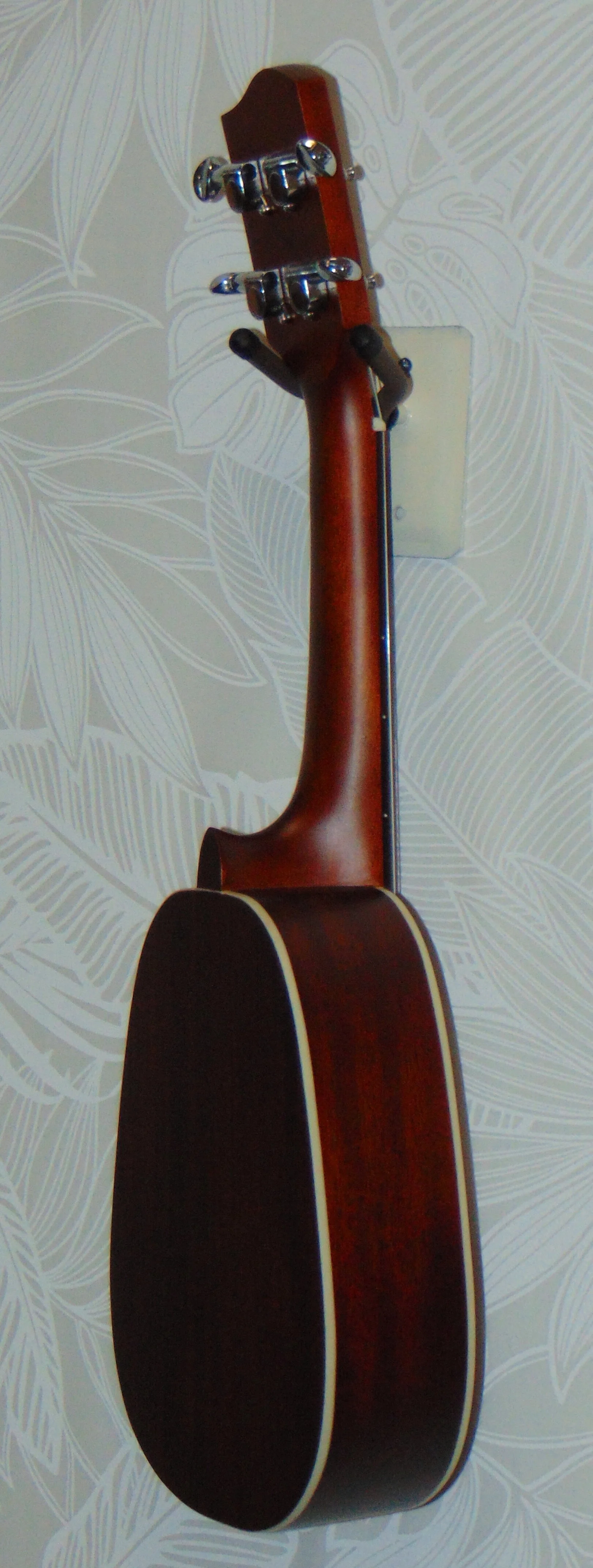 HUG Mahogany Series Soprano Pineapple Ukulele Side View