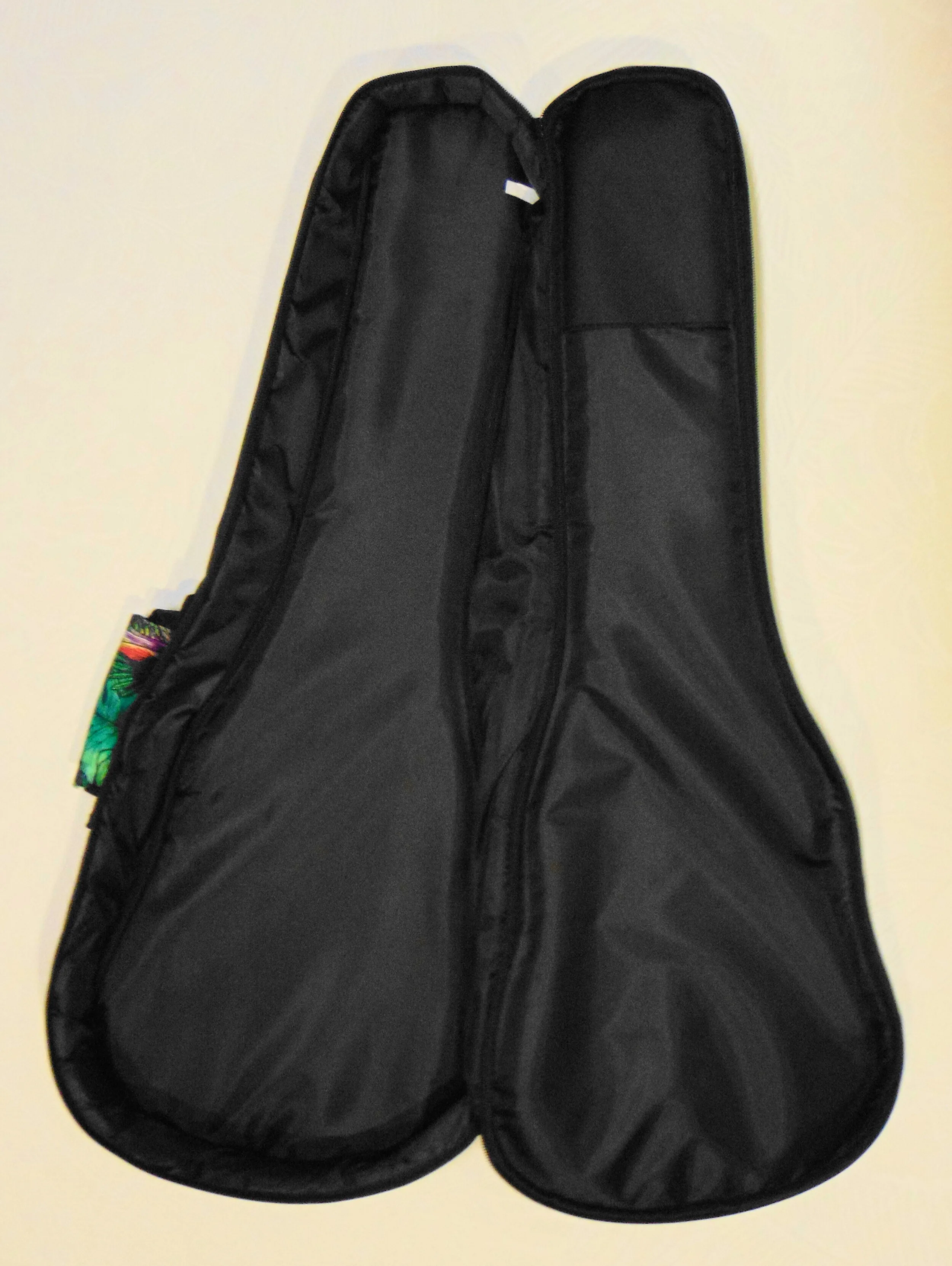 HUG Hawaiian Print Concert Bag Interior