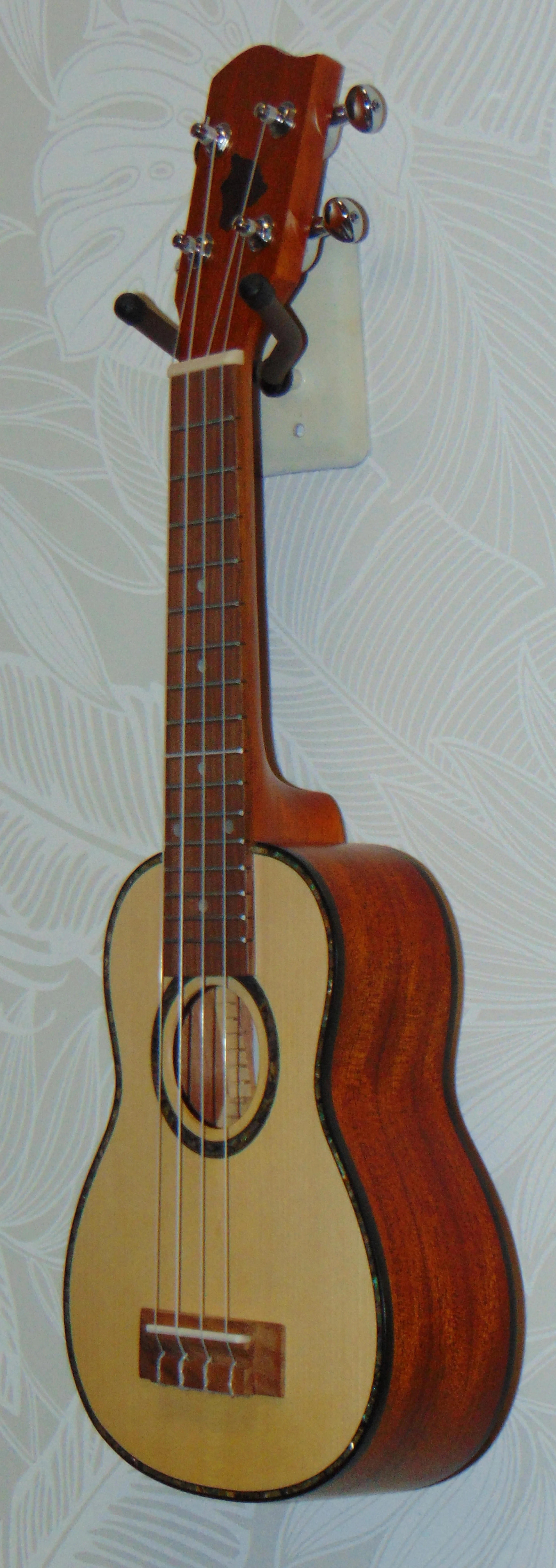 Solid Spruce and Mahogany Soprano Side View
